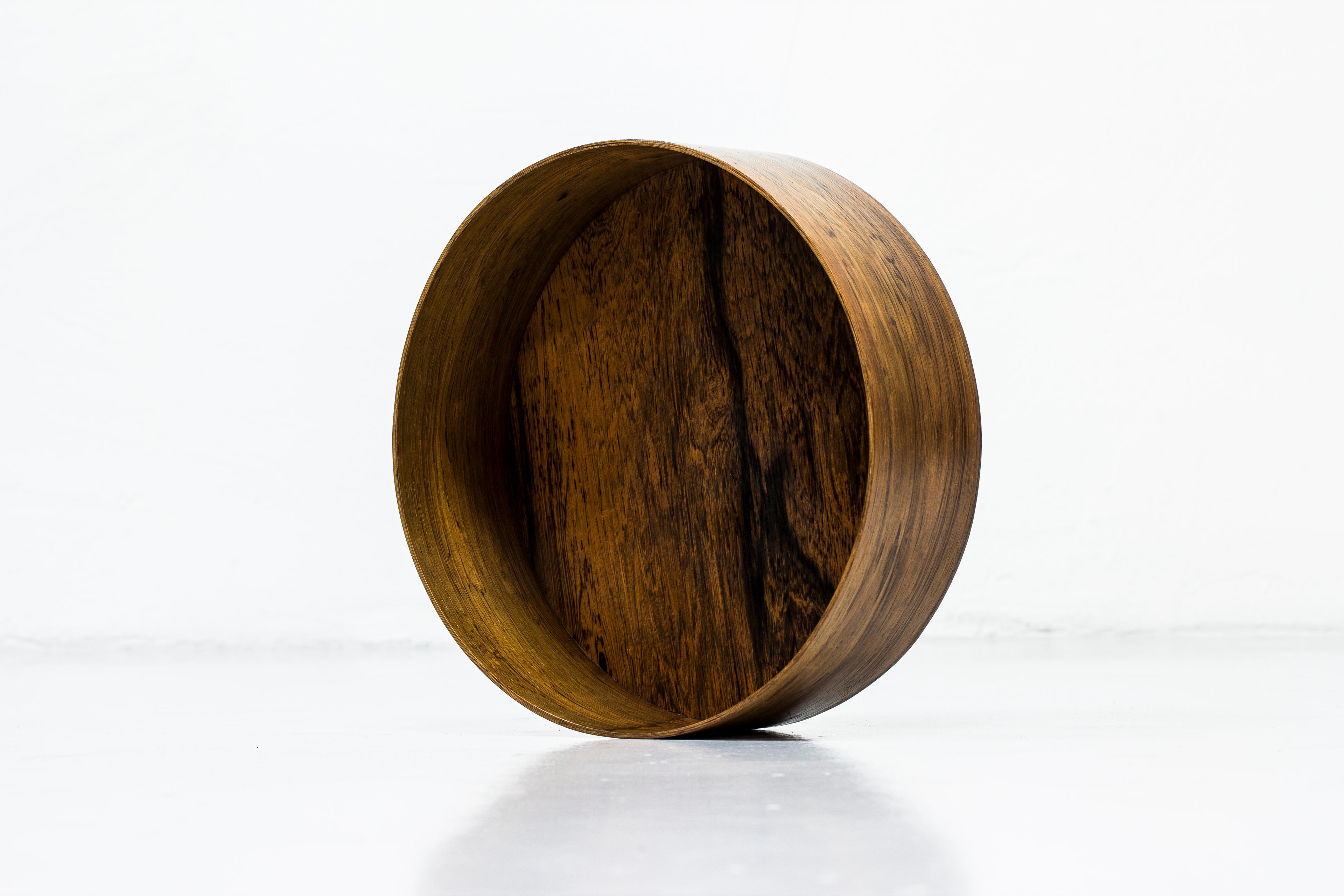 Swedish rosewood bowl designed by Torsten Johansson. Produced during the 1950s by his own company Formträ AB. Very good condition with light wear and patina. Rare large size.