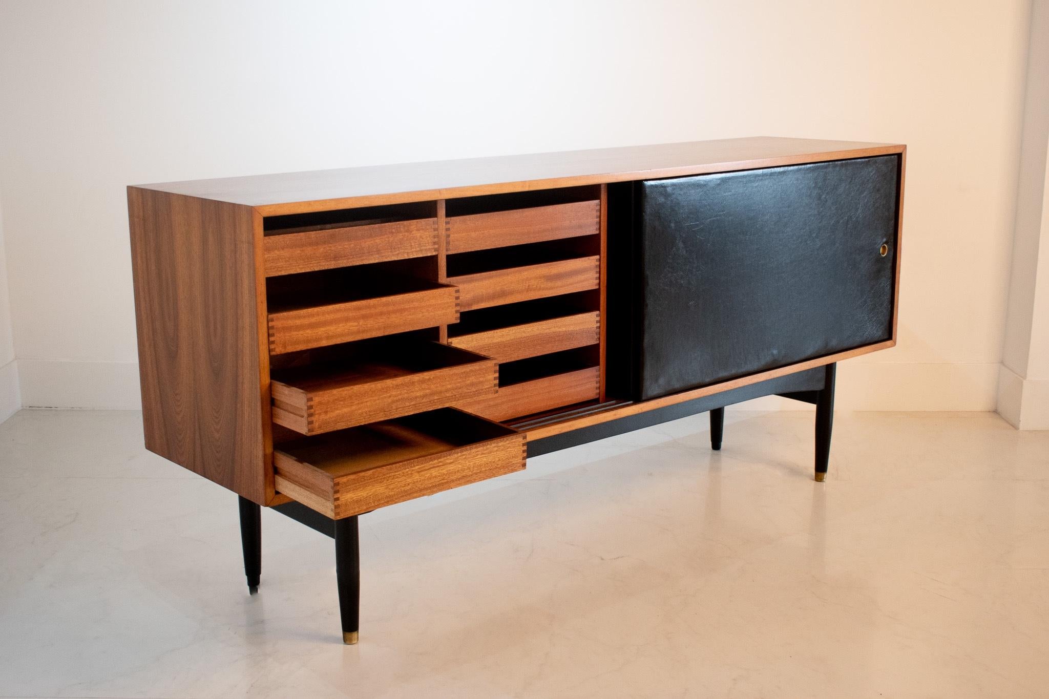 1950s Rosewood & Leather Sideboard by Robin Day for Hille In Good Condition In London, GB