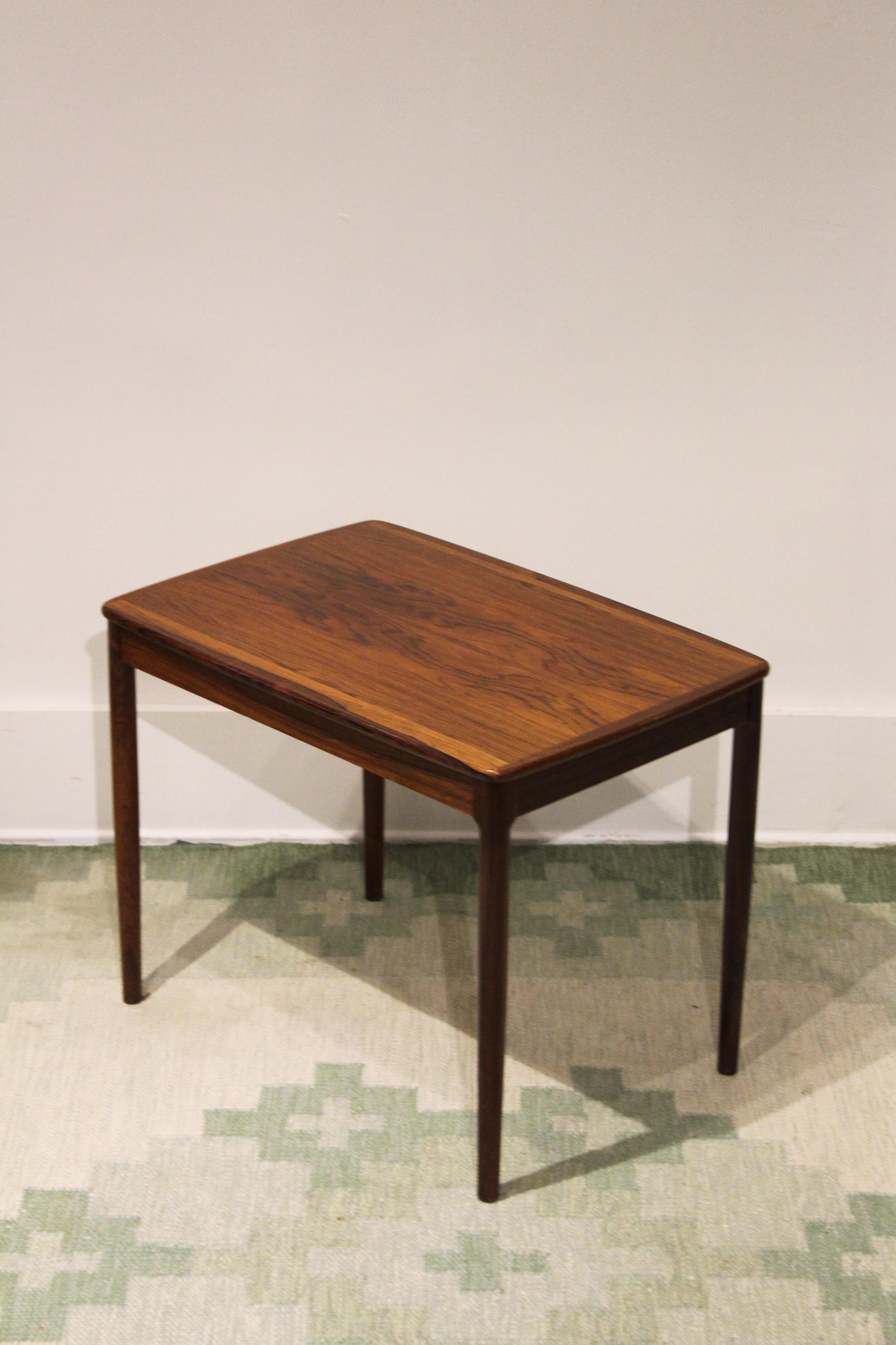 Mid-20th Century 1950s Rosewood Small Coffee Table by Yngvar Sandström, Seffle Möbelfabrik For Sale