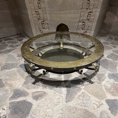 Mesa de centro de cóctel redonda de los años 50 Latón y églomisé Arturo Pani