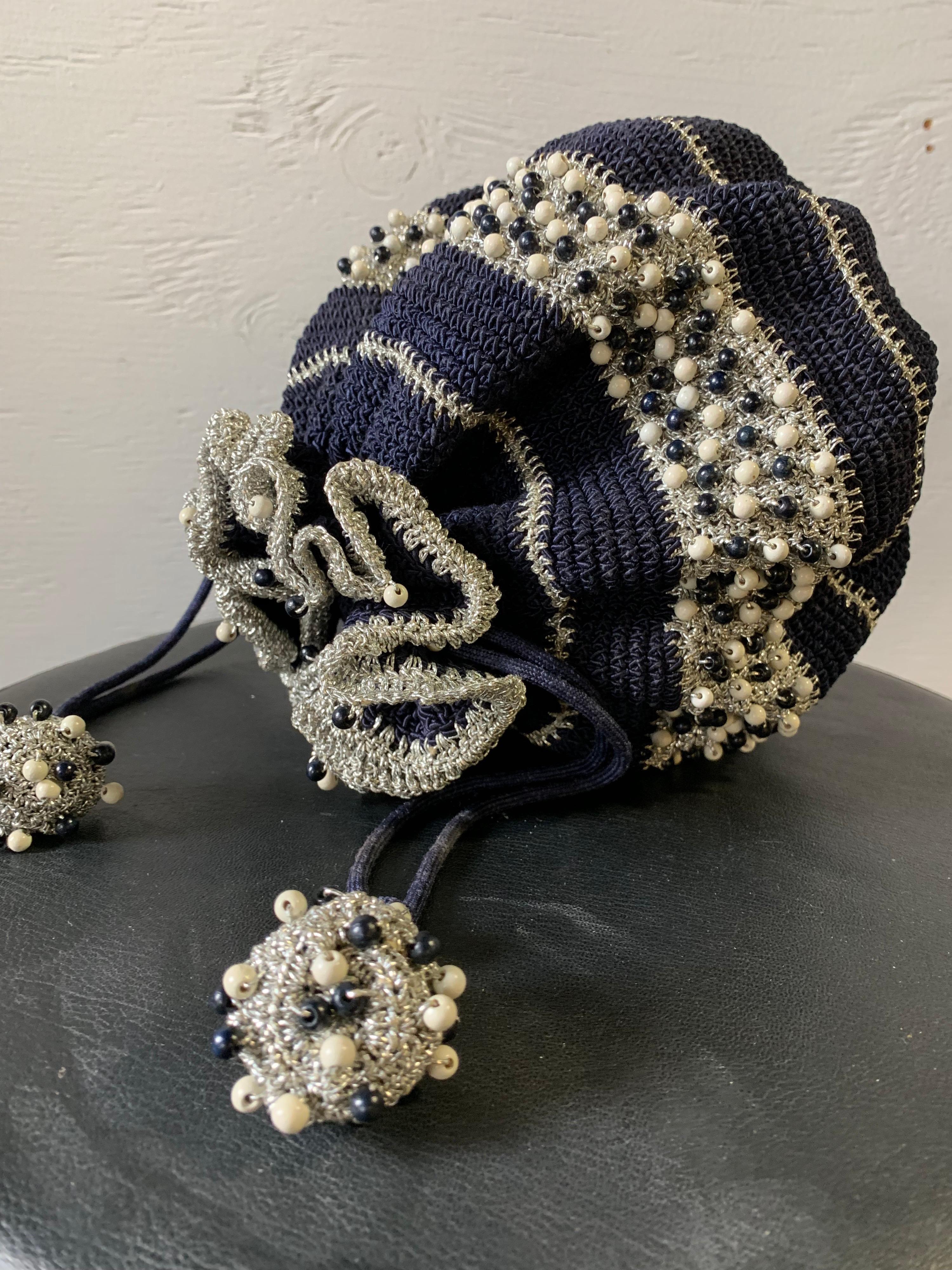 1950s Round Navy & Silver Metallic Crochet Summer Handbag W/ Wooden Beading For Sale 3
