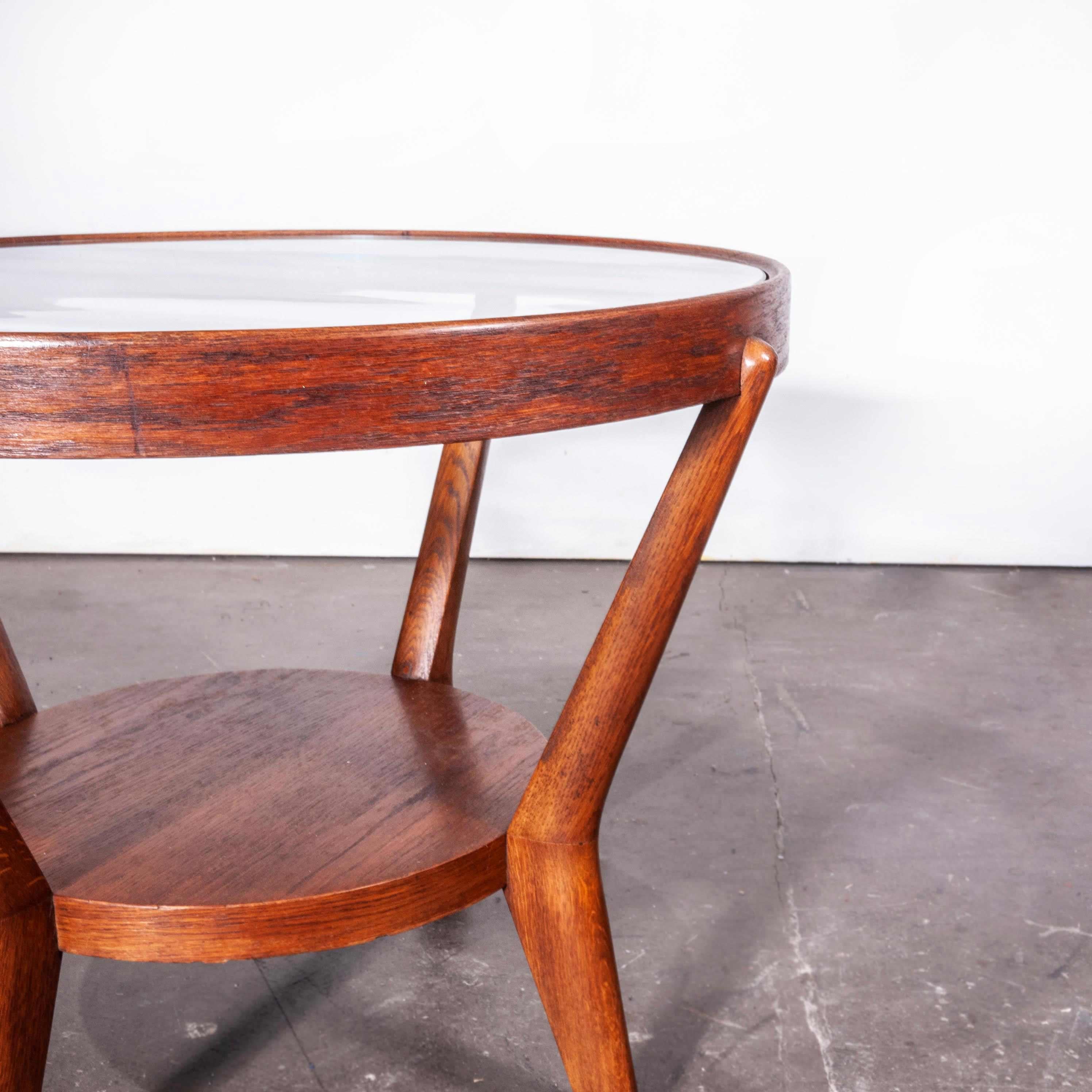 1950s Round Occasional Table by Kozelka and Kropacek for Interieur Praha In Good Condition In Hook, Hampshire