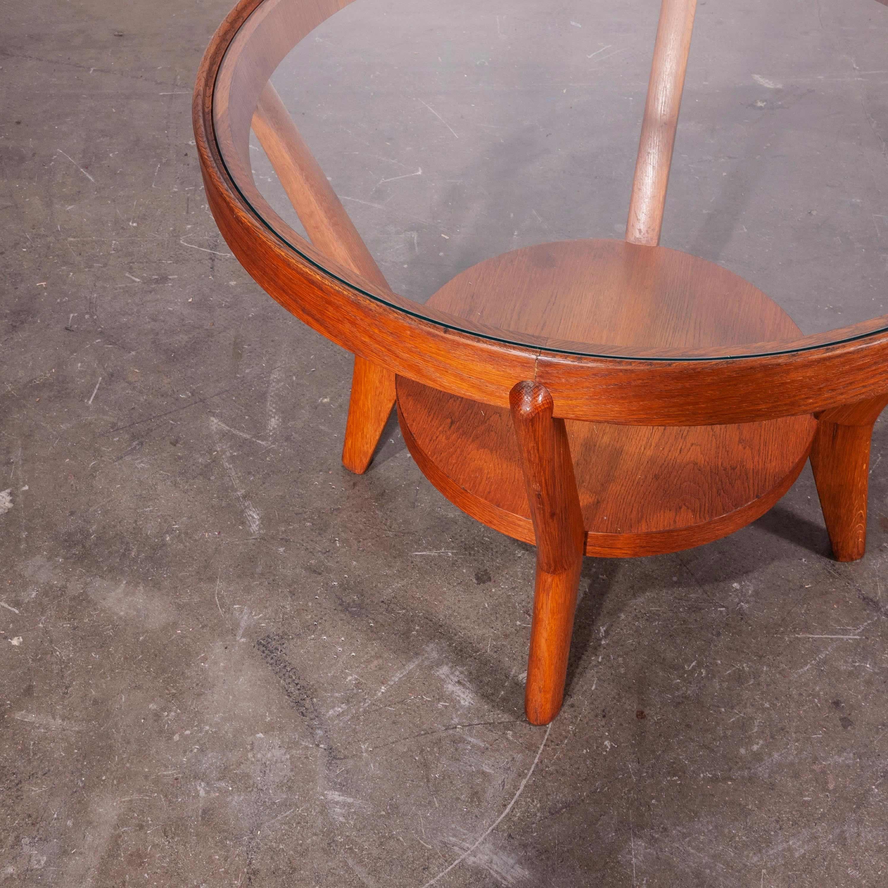 Mid-20th Century 1950s Round Occasional Table by Kozelka and Kropacek for Interieur Praha, Ligh