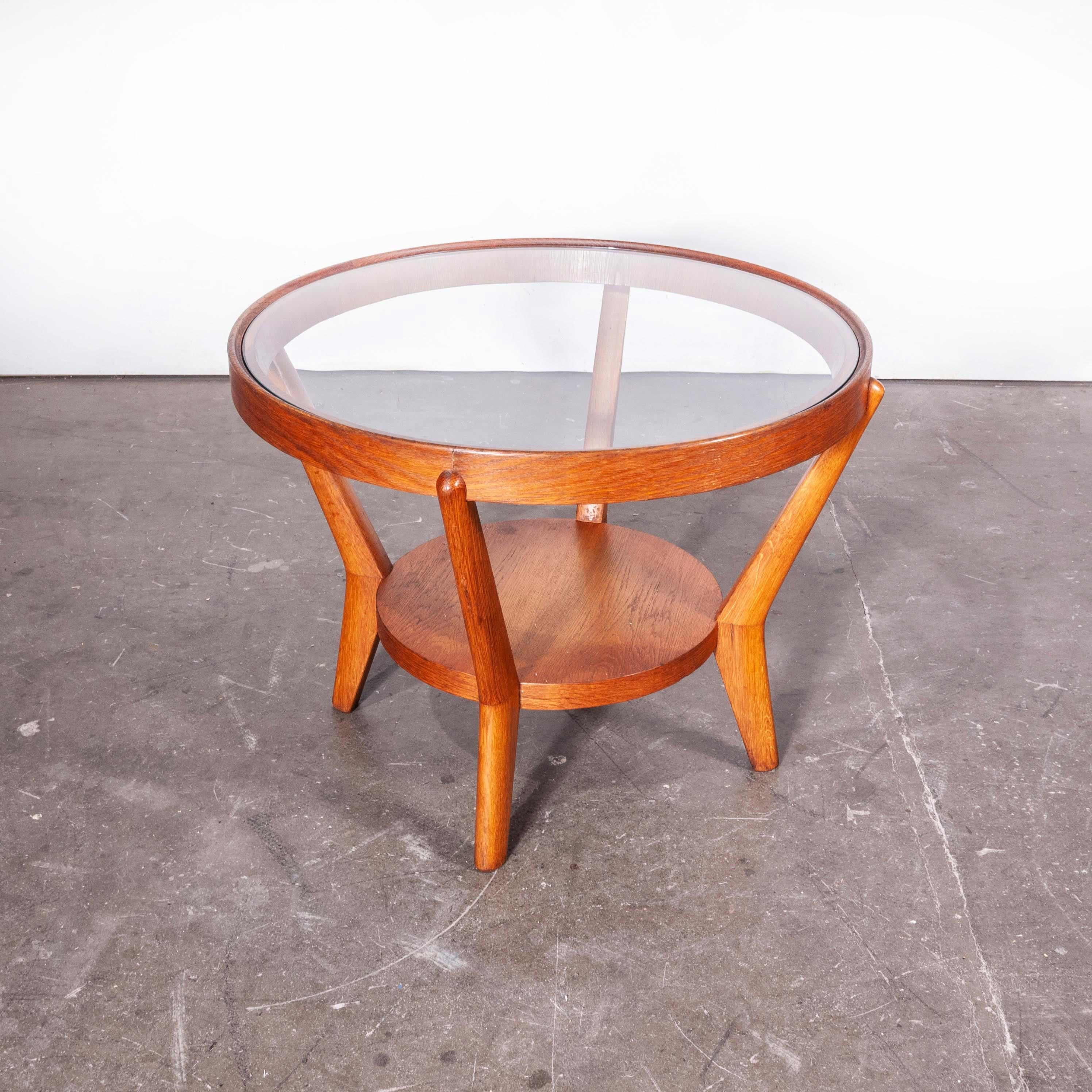 1950s Round Occasional Table by Kozelka and Kropacek for Interieur Praha, Ligh 1