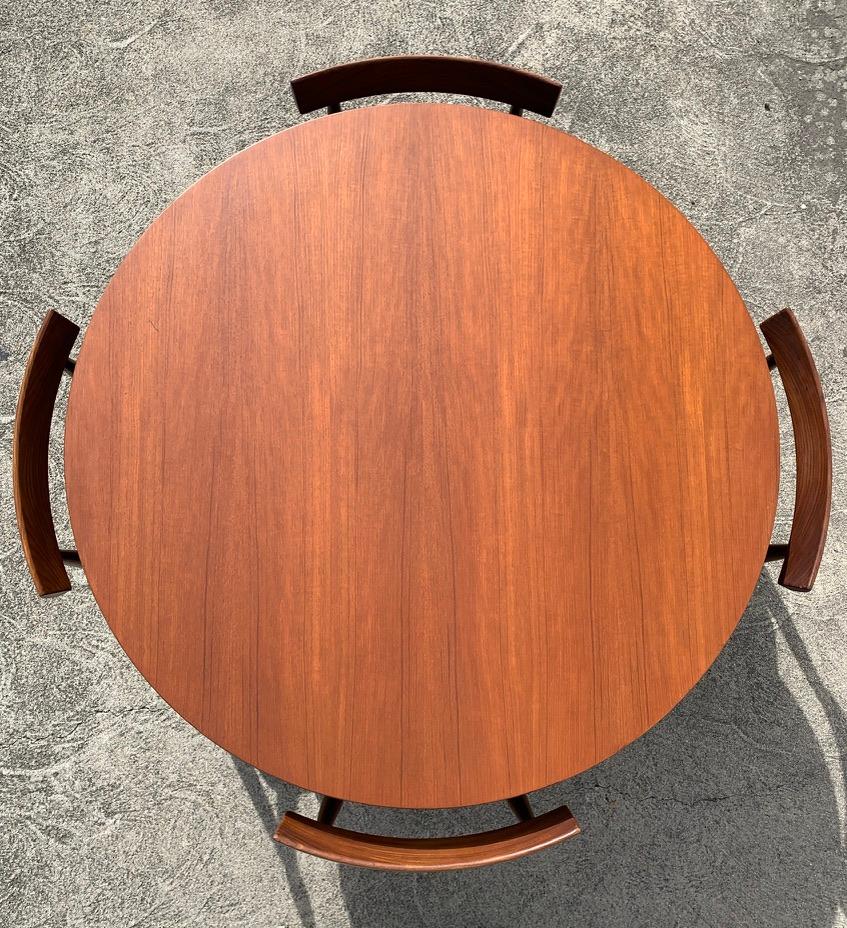 Mid-Century Modern 1950s Roundette Dining Set by Hans Olsen for Frem Røjle
