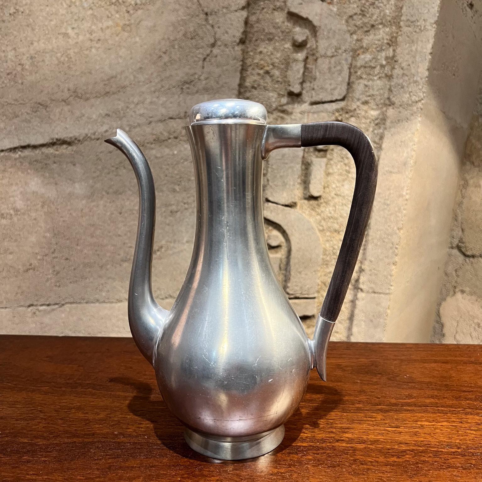 1950s Royal Holland Sculptural Pewter Carafe Coffee Pot KMD For Sale 4