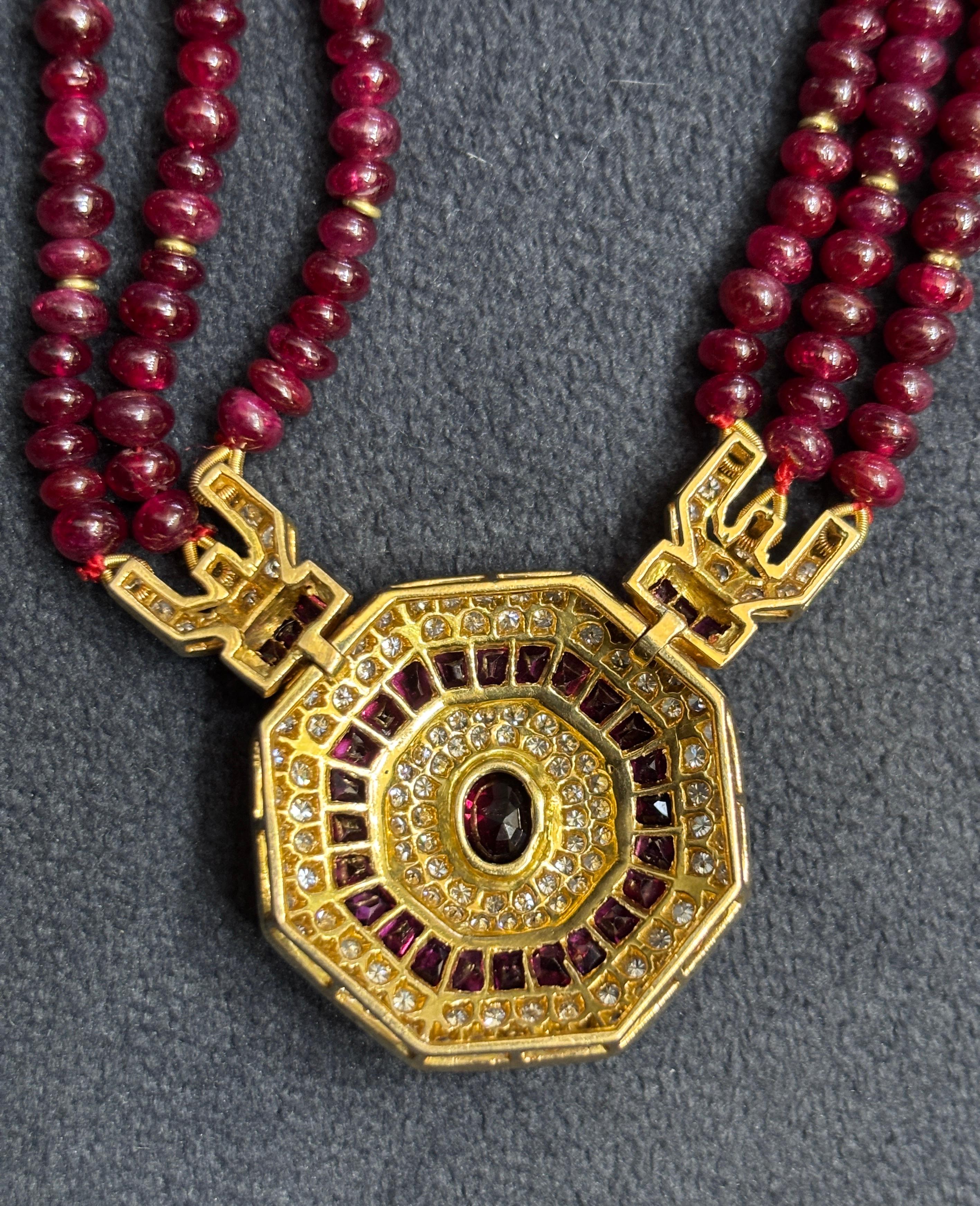 Women's or Men's 1950's ruby and diamond octagonal necklace For Sale