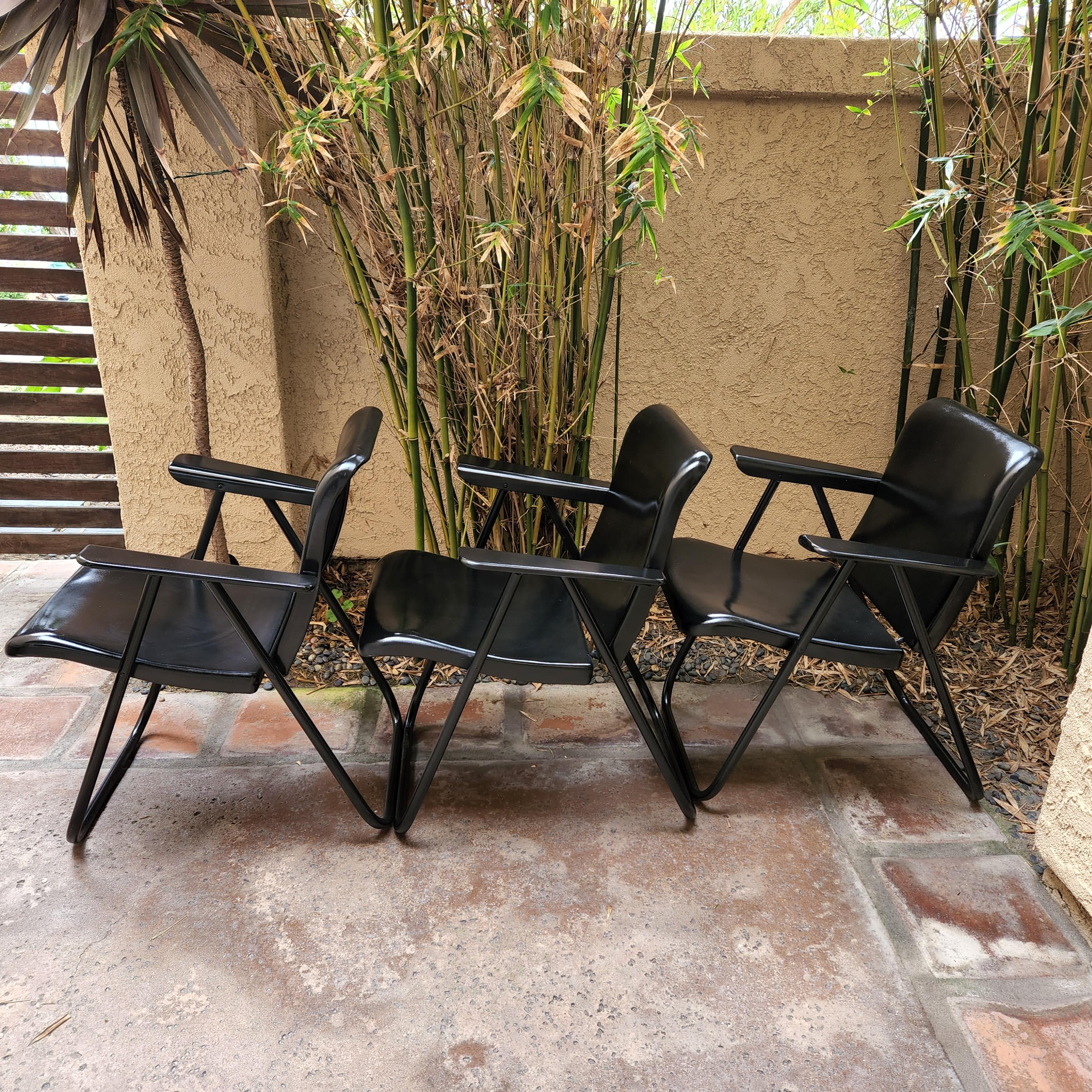 1950s Russel Wright Three Vintage Mid-Century Modern Folding Steel Patio Armchairs in Black
Samsonite Chairs made in the USA for Shwayder Bros Detroit Pittsburg Denver
Designed by Russel Wright. Label has worn off.
Preowned vintage unrestored