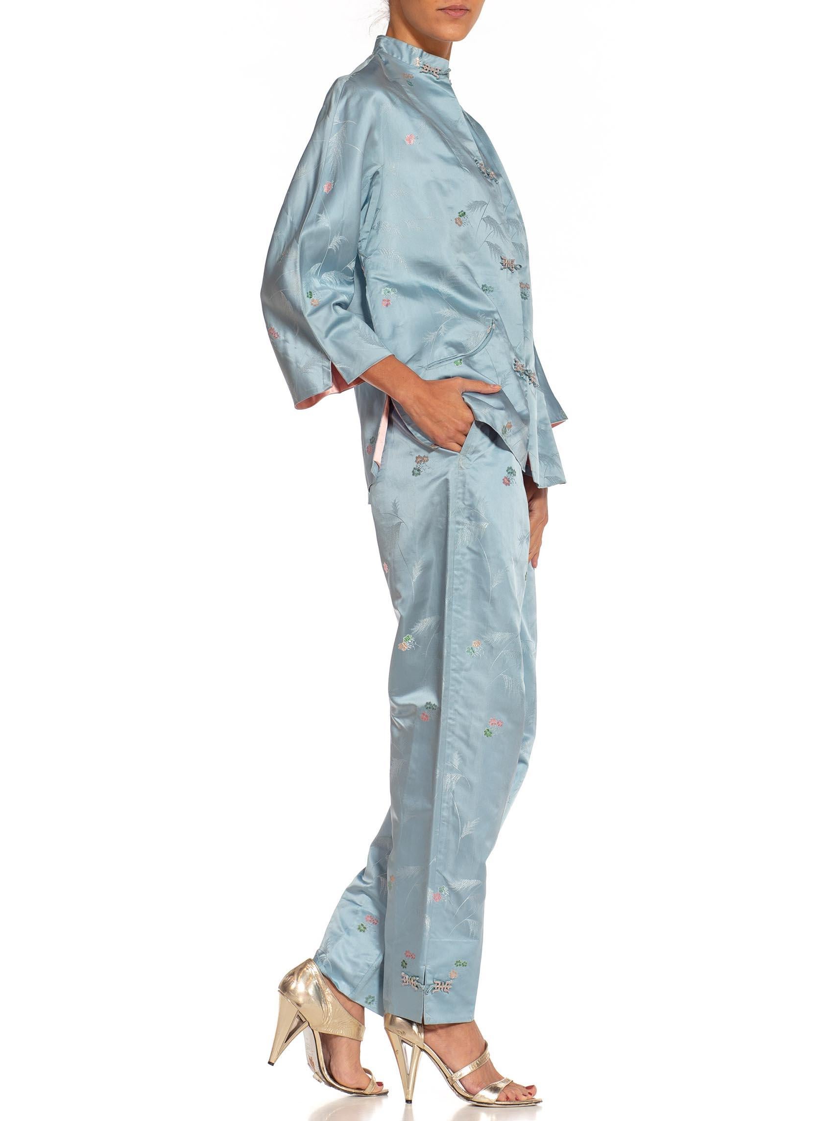 Pyjama lounge en soie jacquard asiatique SAKS 5TH AVE des années 1950 Bon état - En vente à New York, NY