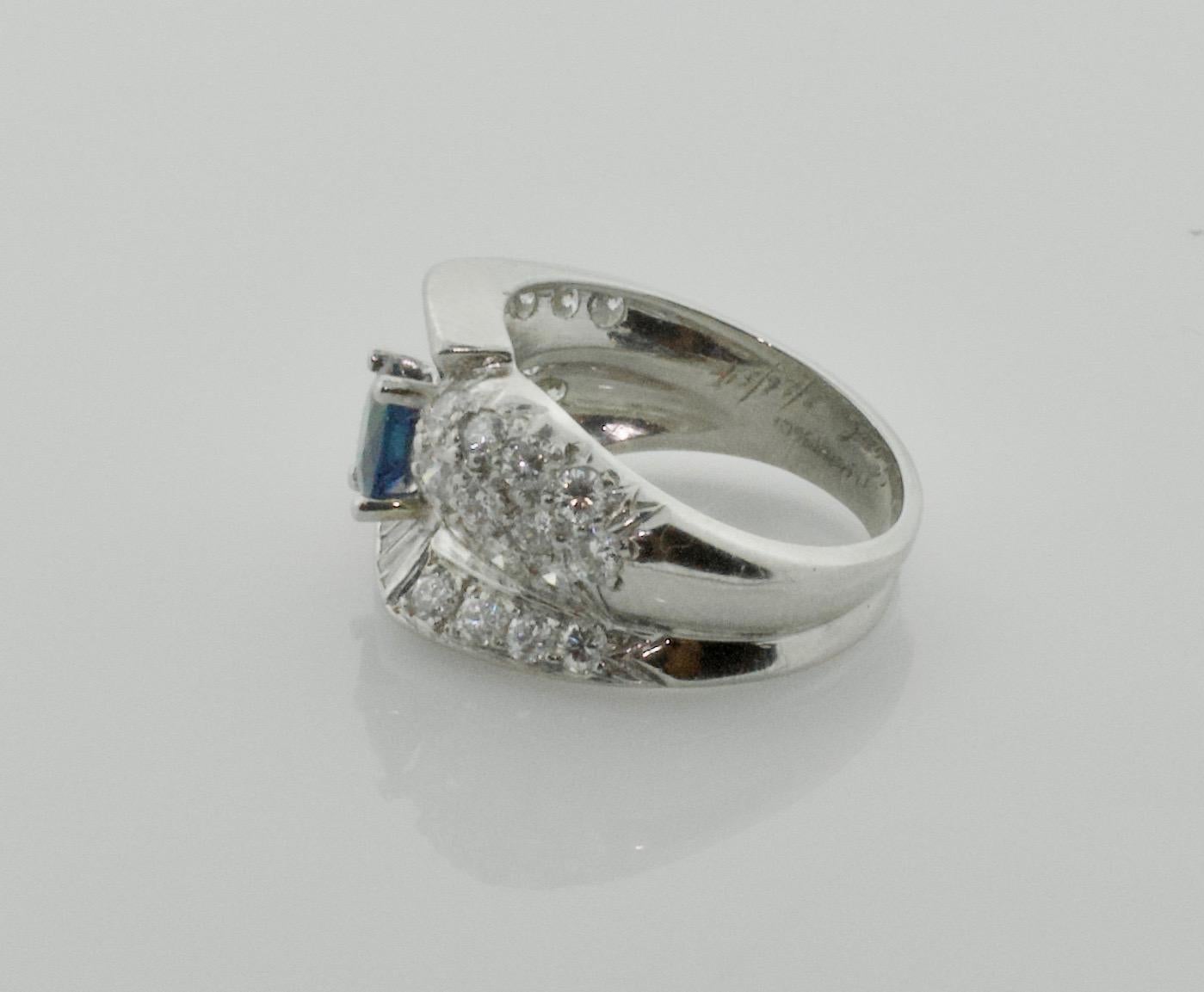 Modernist 1950s Sapphire and Diamond Ring in Platinum 