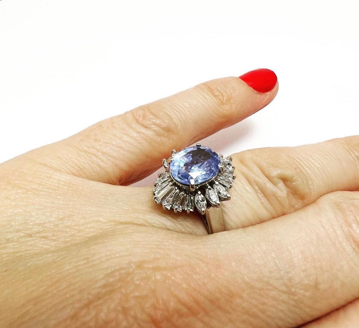 1950s, Sapphire and Diamonds Halo 900m Platinum Cluster Engagement Cocktail Ring 3