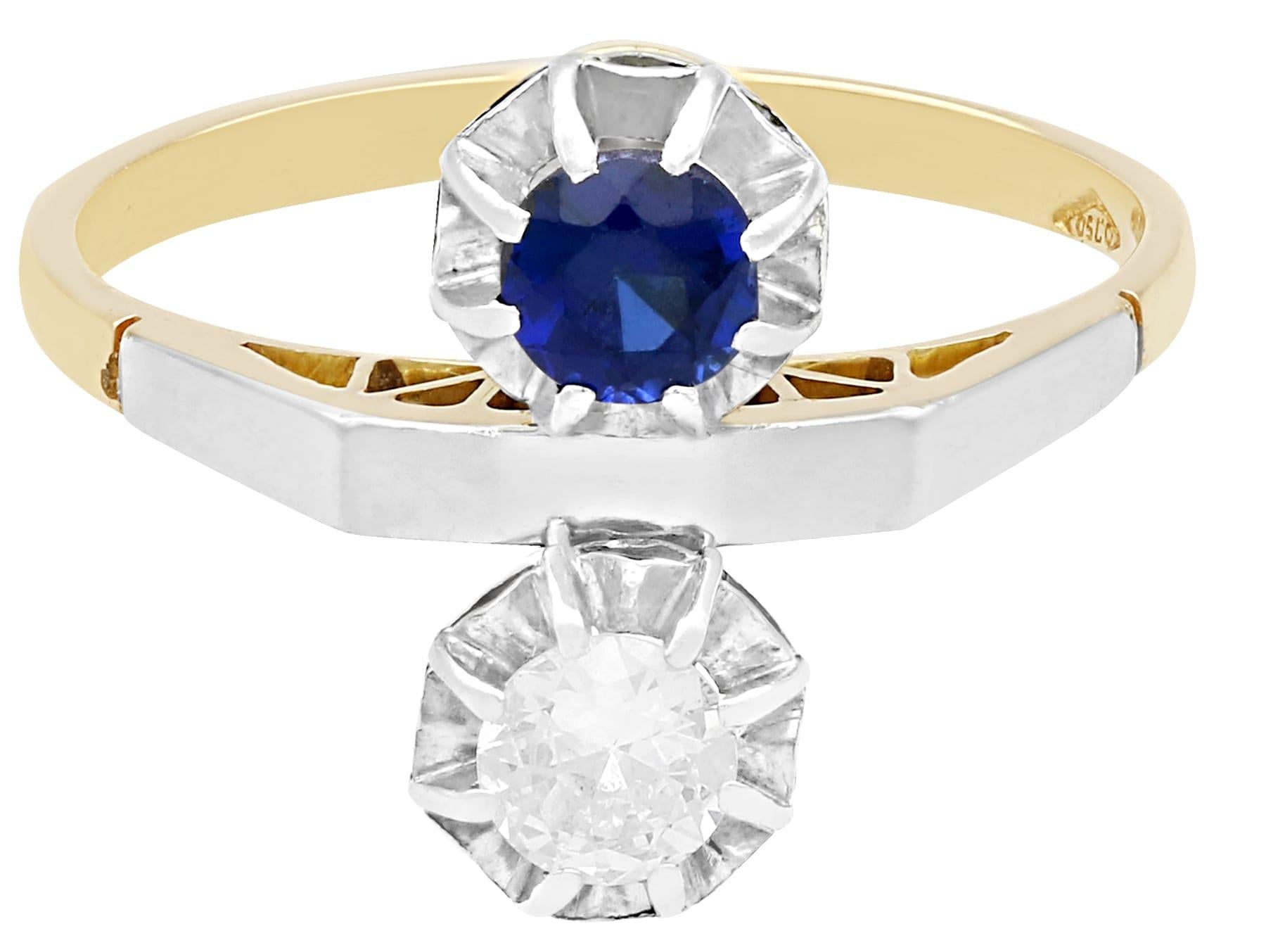 Round Cut 1950s, Sapphire Diamond and Yellow Gold Cocktail Ring For Sale