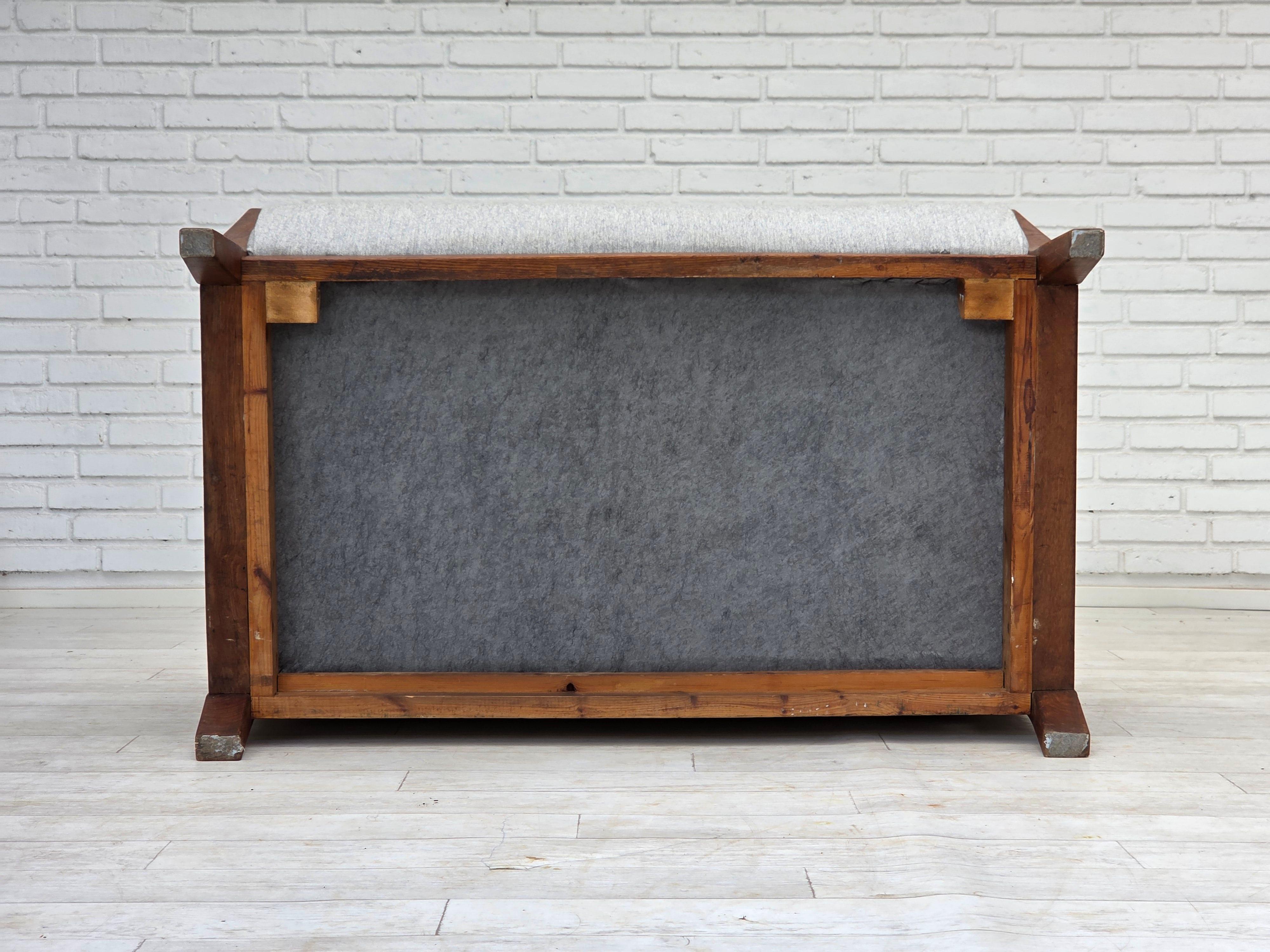 1950s, Scandinavian 2-seater sofa, reupholstered, furniture wool, oak. For Sale 6