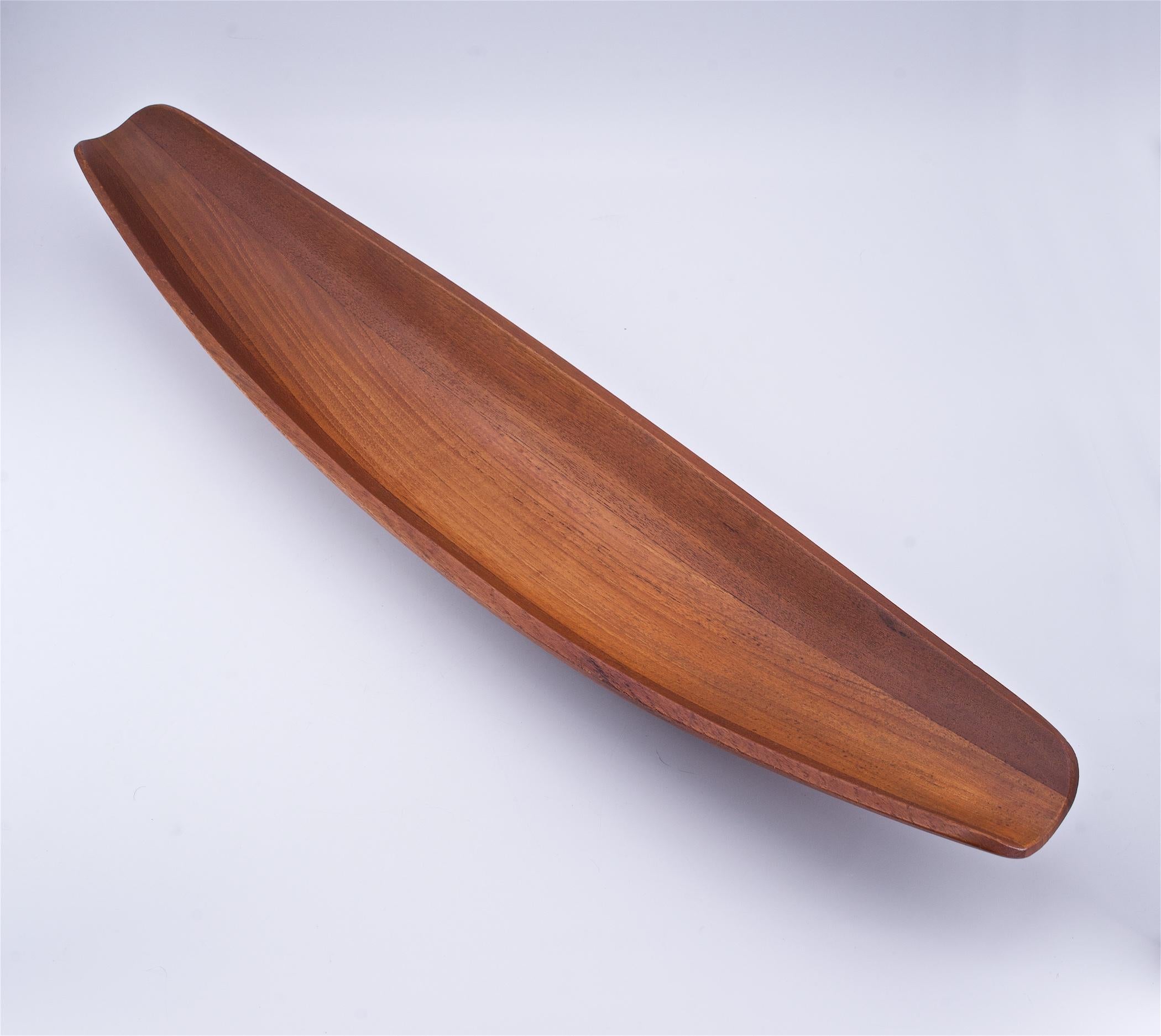 canoe shaped bowl