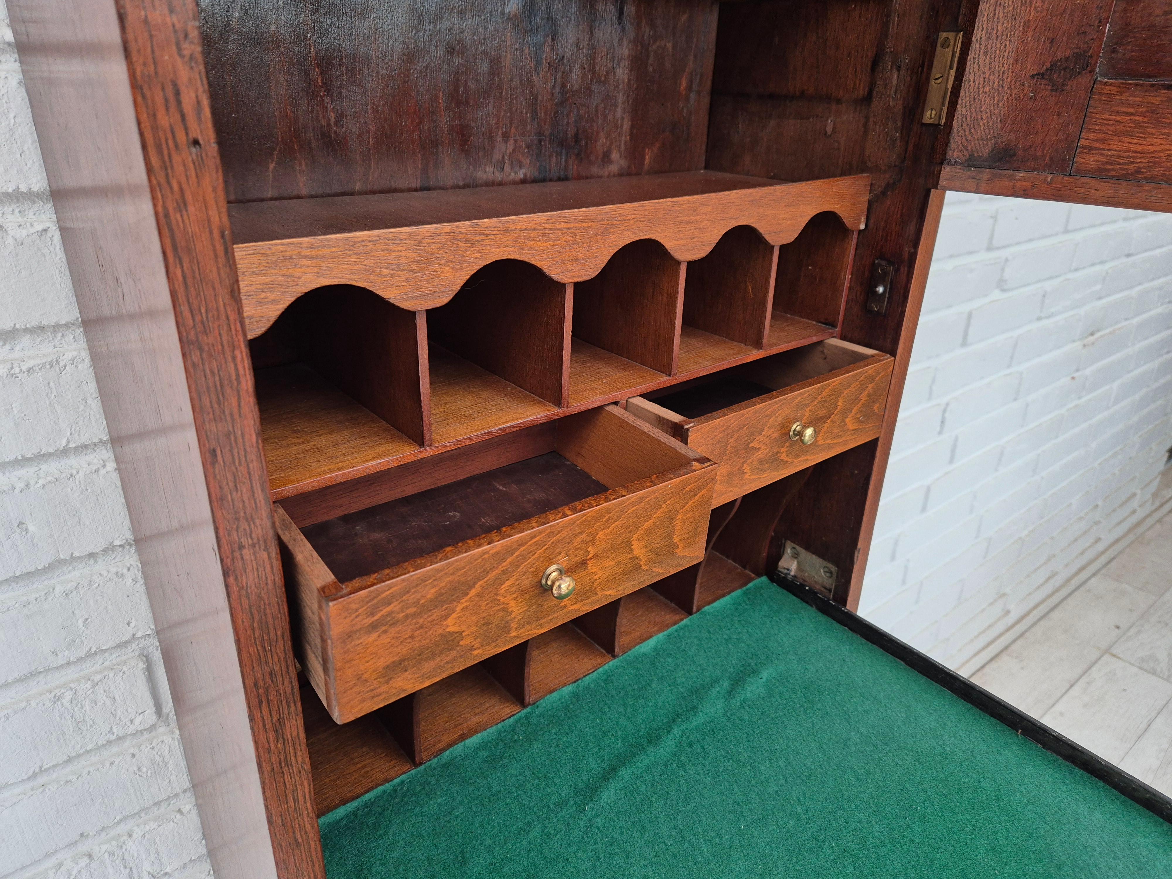 1950s, Scandinavian design, wall cabinet, original good condition, oak wood. For Sale 2