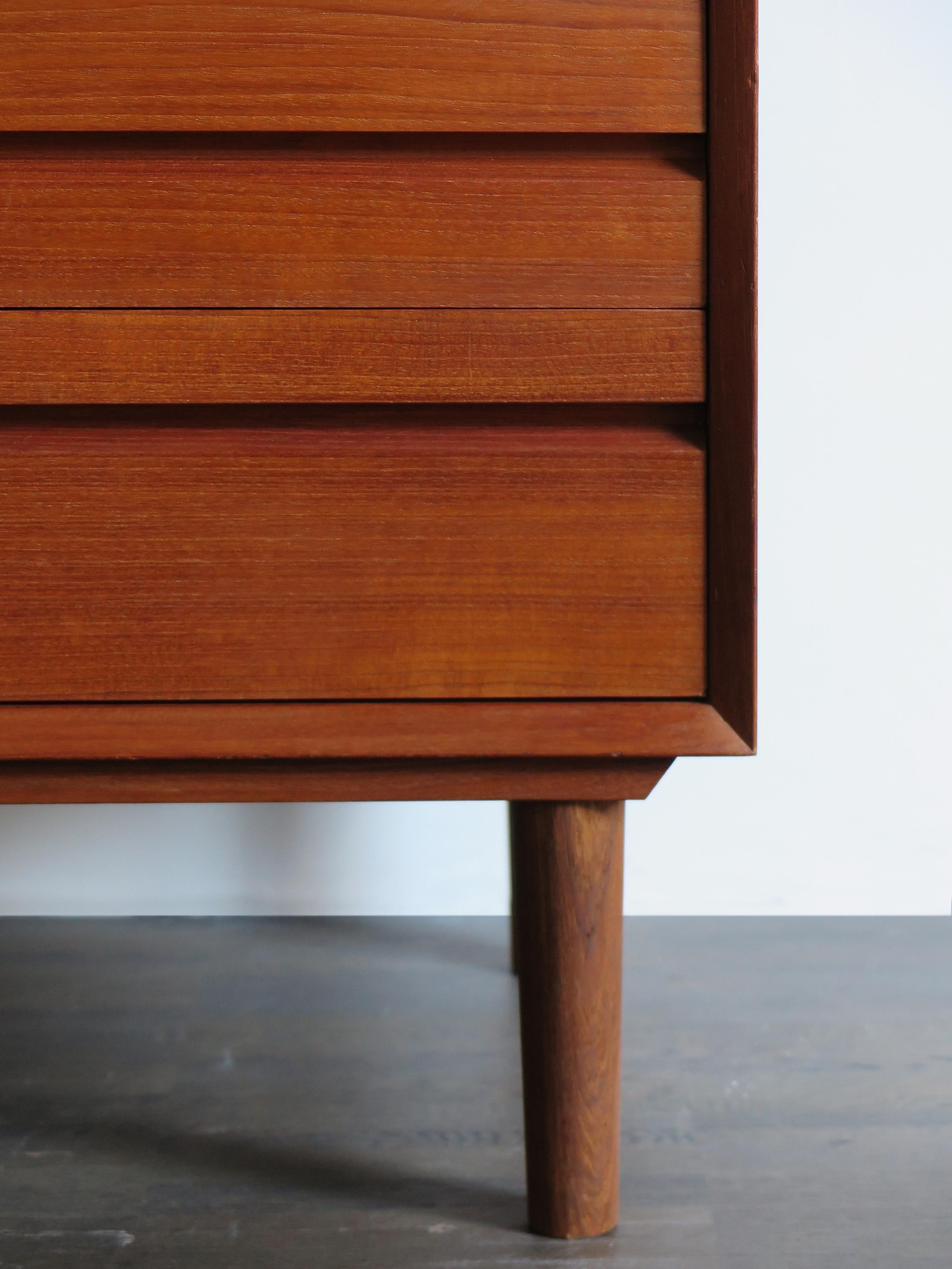 Danish 1950s Scandinavian Mid-Century Modern Teak Chest of Drawers