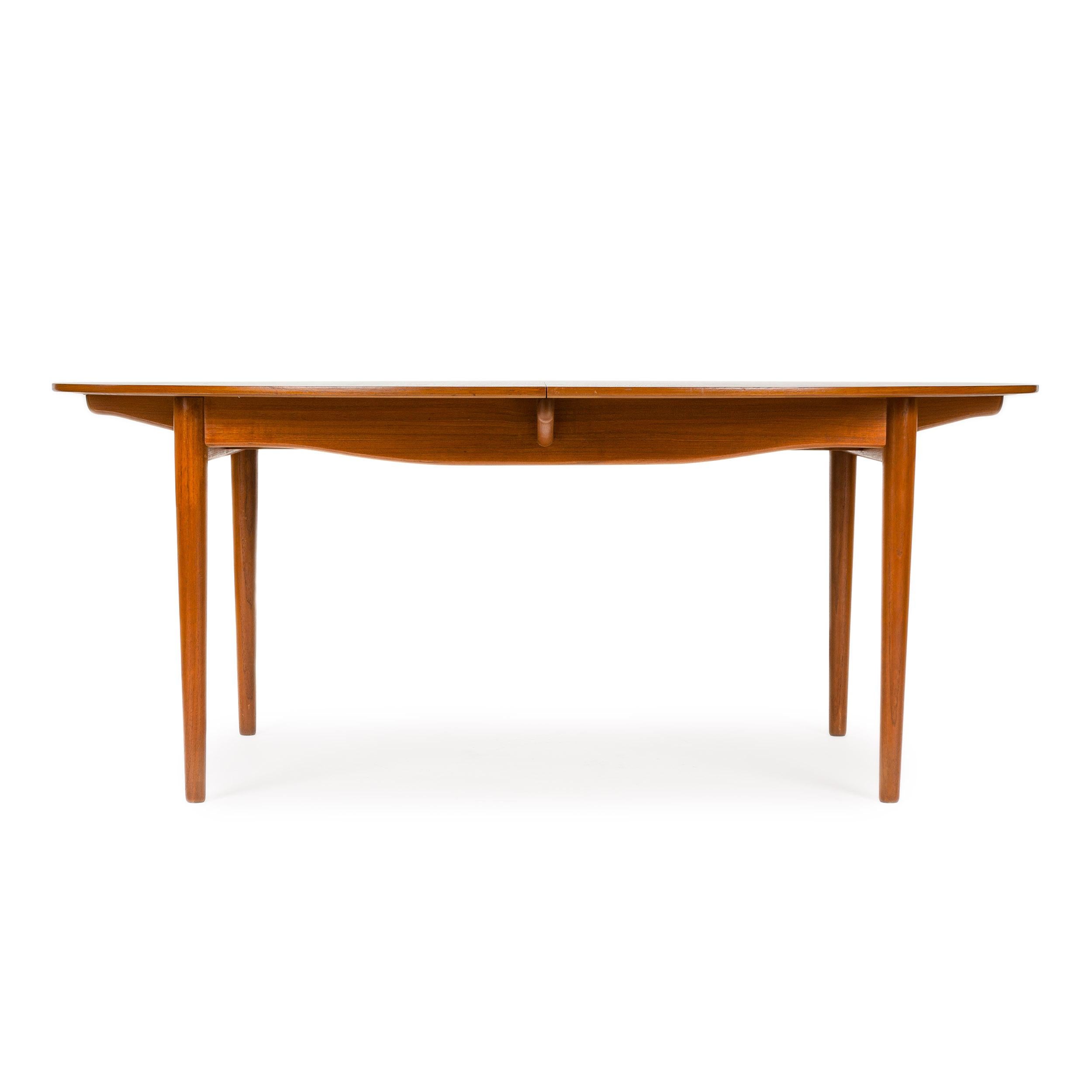 Scandinave moderne Table de salle à manger moderne scandinave Judas des années 1950 de Finn Juhl pour Niels Vodder en vente