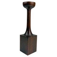 Bougeoir moderne scandinave des années 1950 en bois de rose et laiton