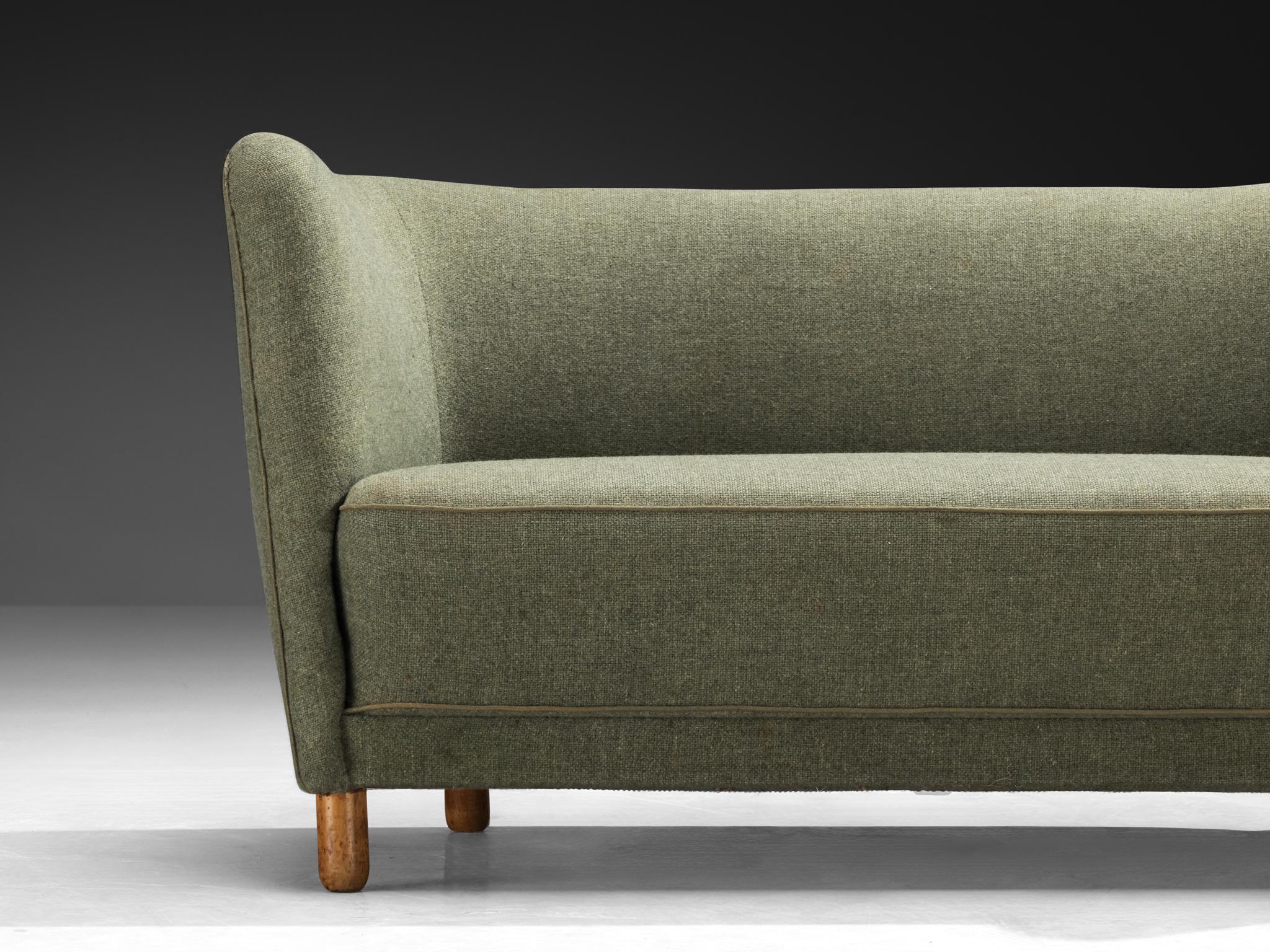 1950s Scandinavian Modern Sofa in Muted Green Wool In Good Condition For Sale In Waalwijk, NL