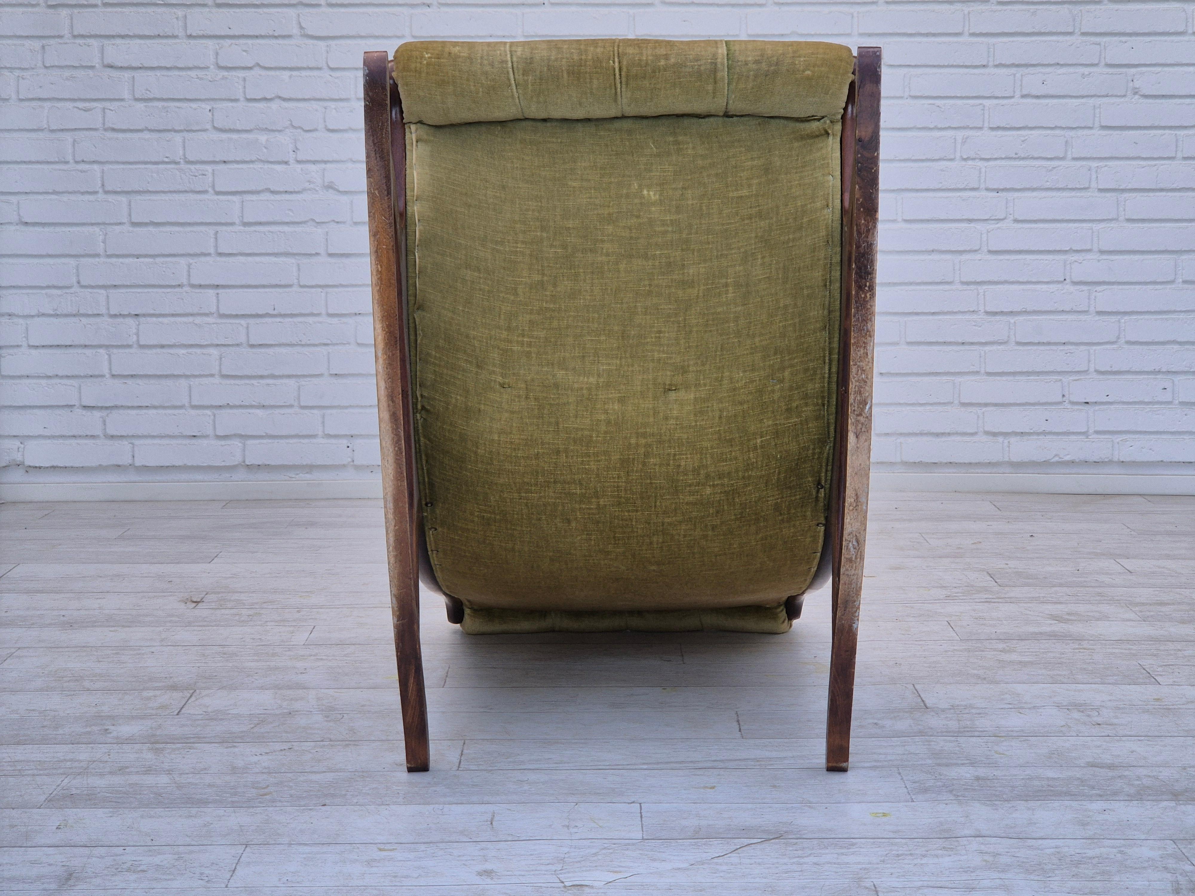 1950s, Scandinavian rocking chair, vintage green furniture velour. For Sale 8