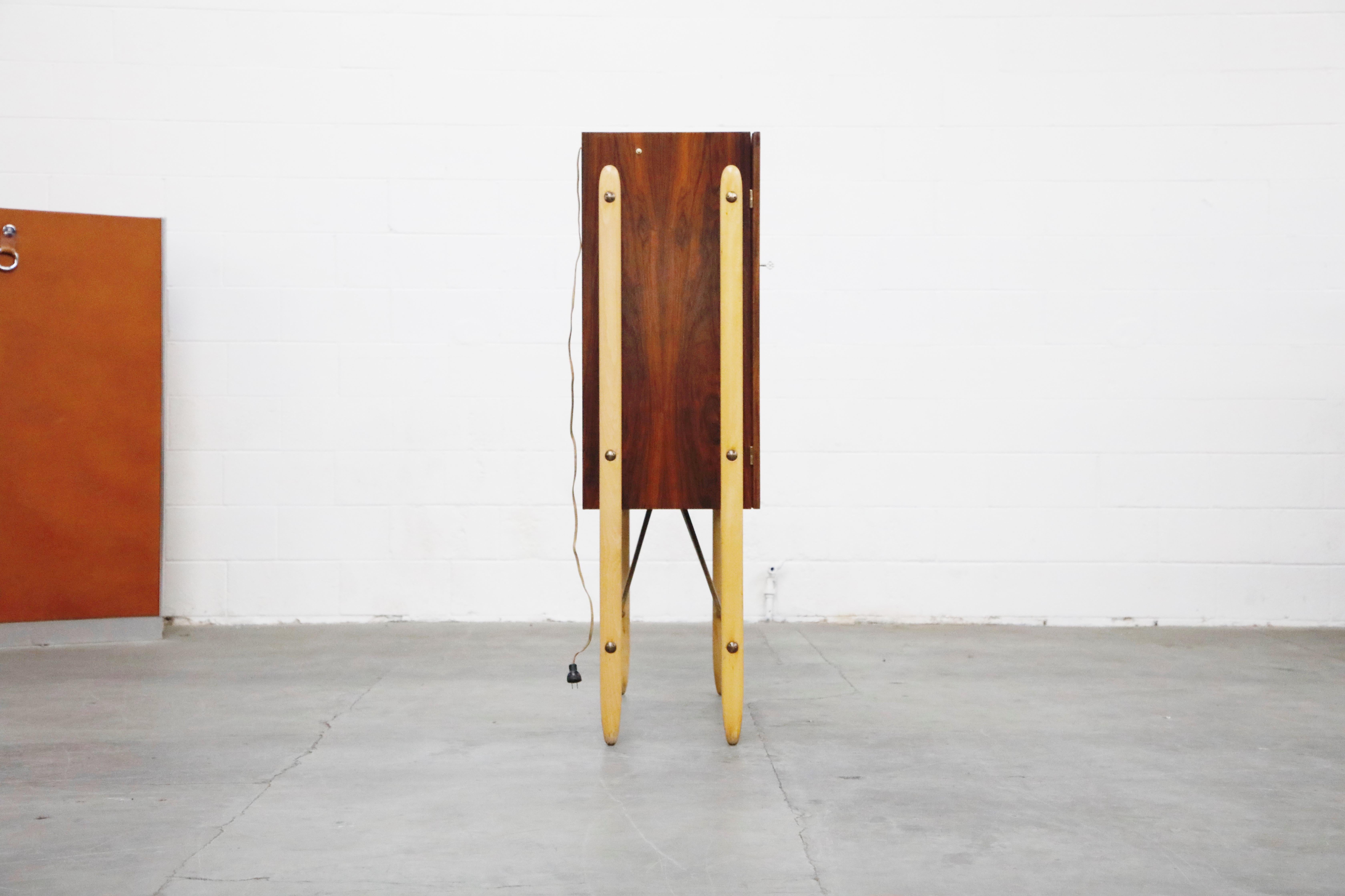 1950s Scandinavian Rosewood Bar Cabinet in the style of Finn Juhl for Bovirke In Excellent Condition In Los Angeles, CA