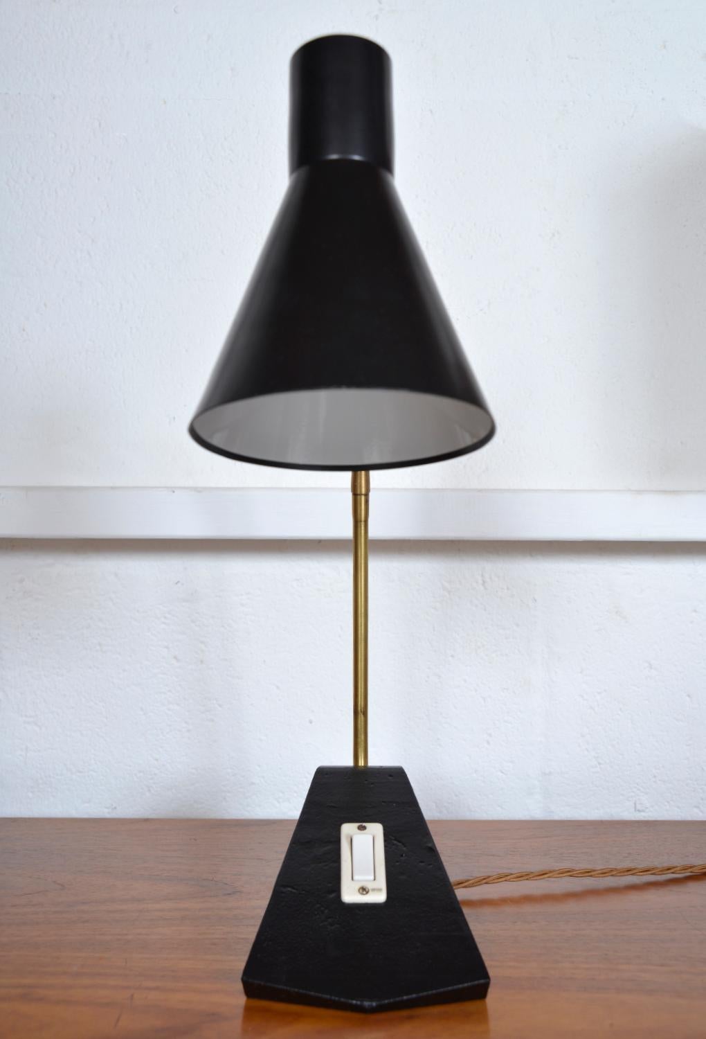 1950s Scandinavian Swan Neck Gooseneck Task Desk Lamp Black & Brass Midcentury   In Good Condition For Sale In Sherborne, Dorset