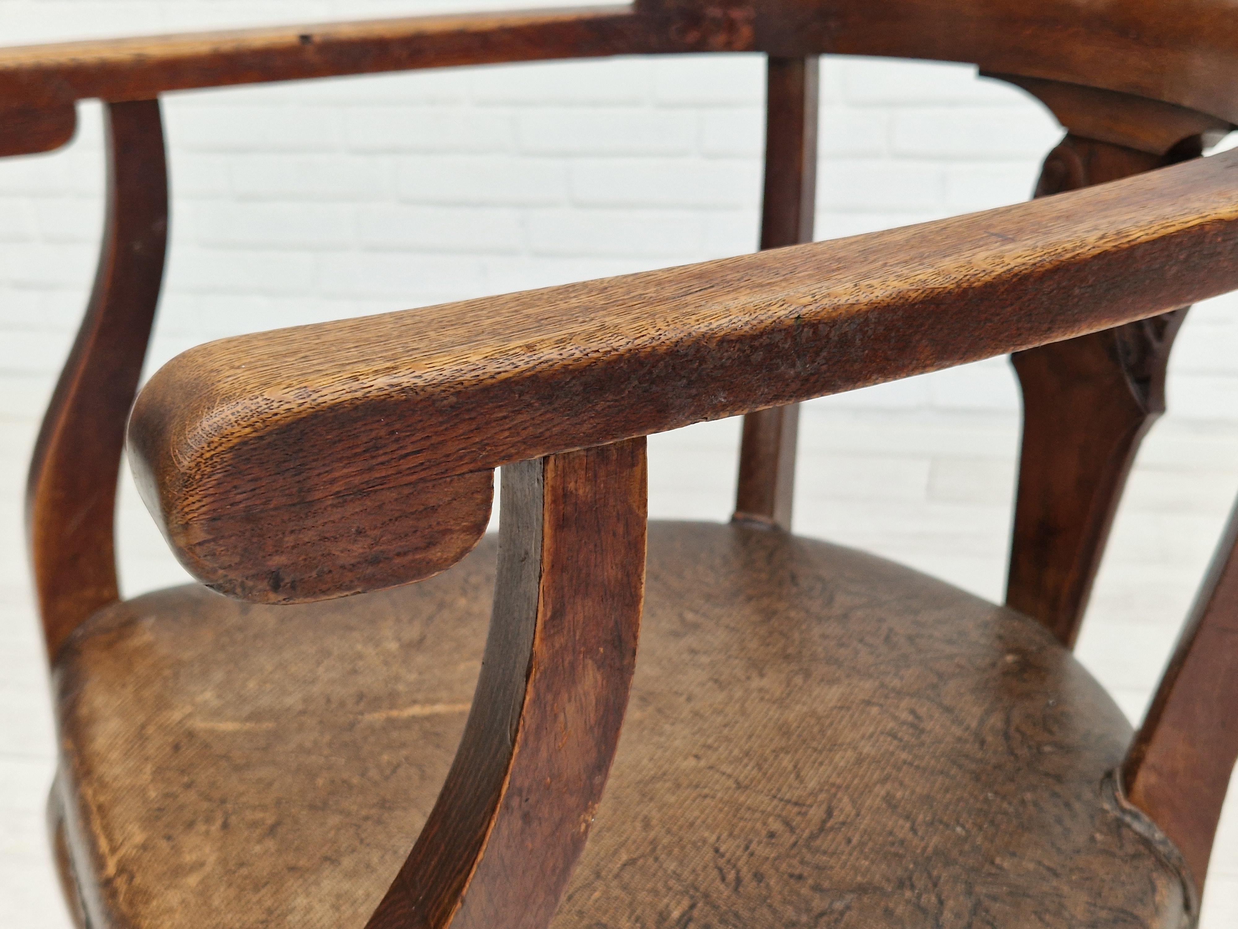 1950s, Scandinavian Vintage Armchair, Original Condition, Leather, Oak Wood For Sale 8