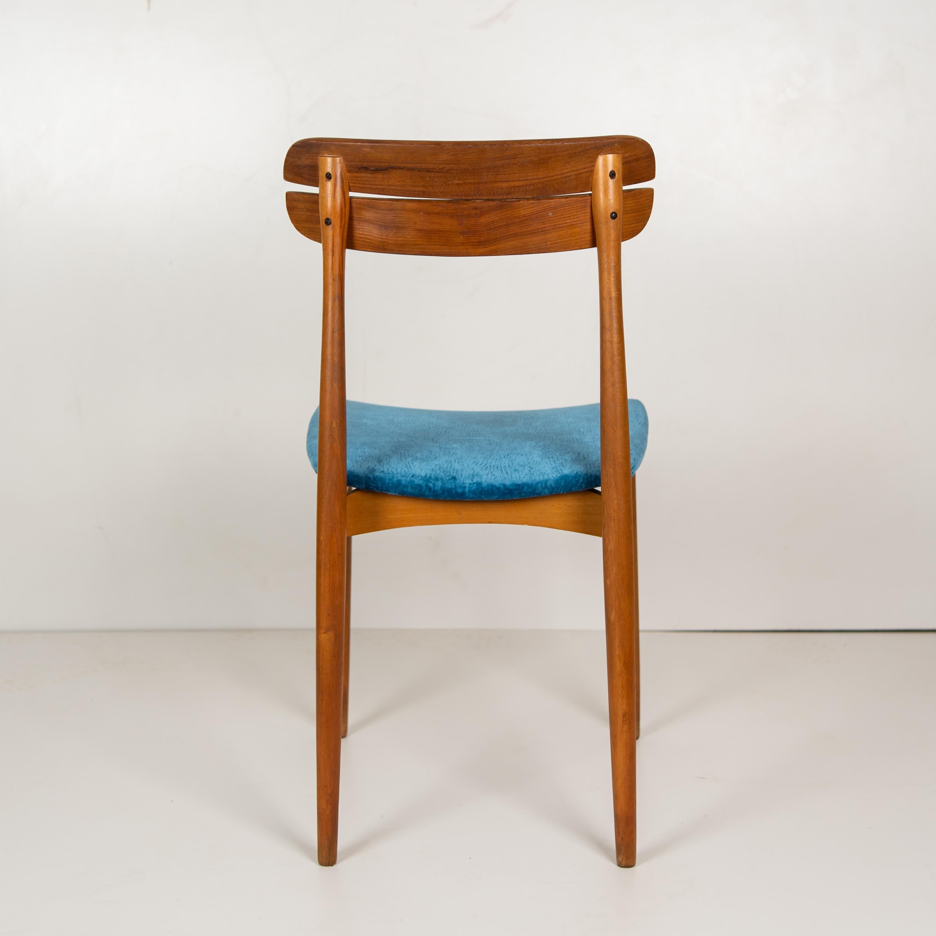 Mid-20th Century Vintage scandinavian Chairs, Velvet and wood 1950s