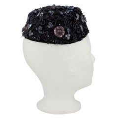 Chapeau de soirée en paillettes et perles Schiaparelli, 1950