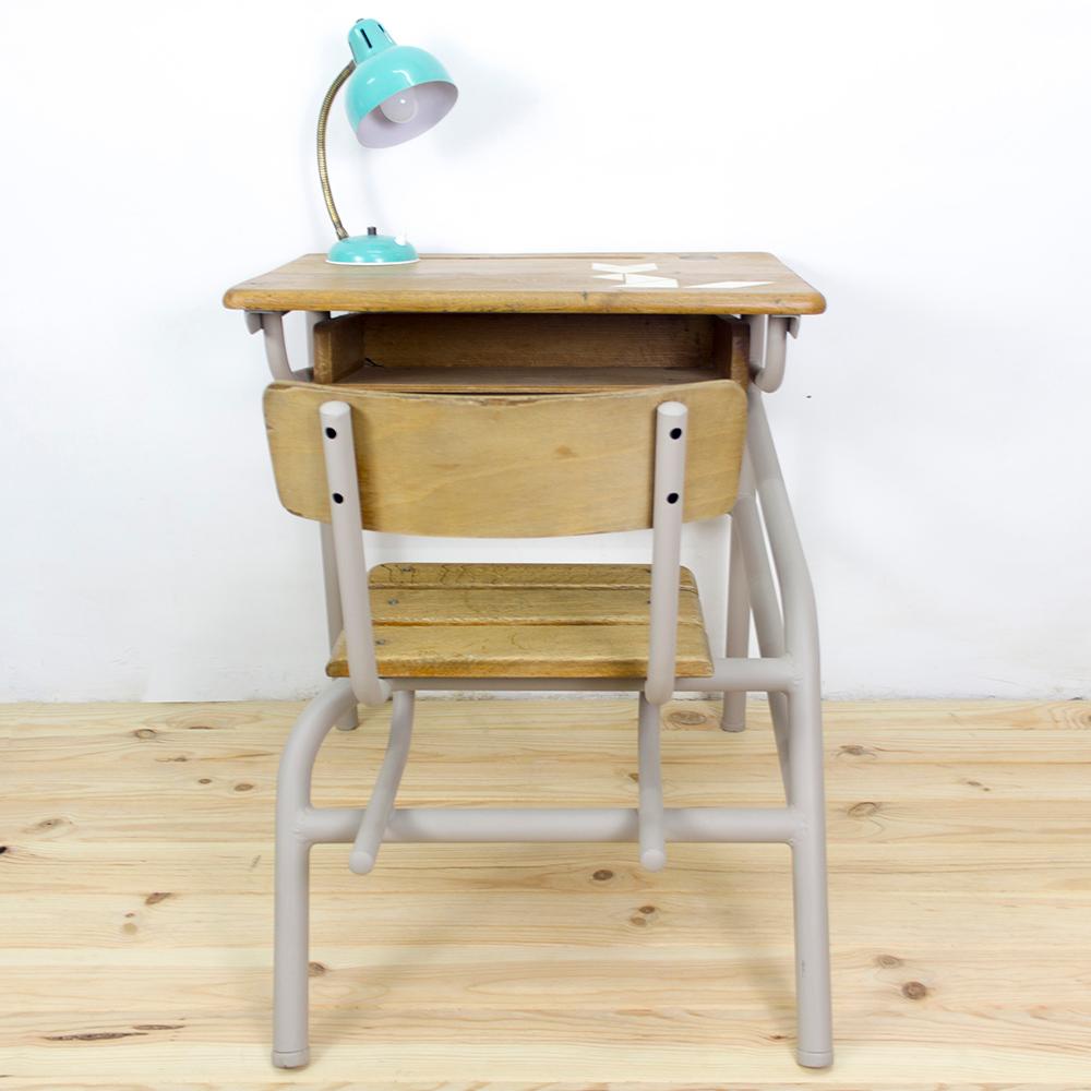 This 1950s School bench from the French brand Amesco has been restored with a Tangram drawing of a fox on the desk top. The wood is a light wheat color and the metal structure is refinished in a warm gray color. 

The entire desk and chair is 65