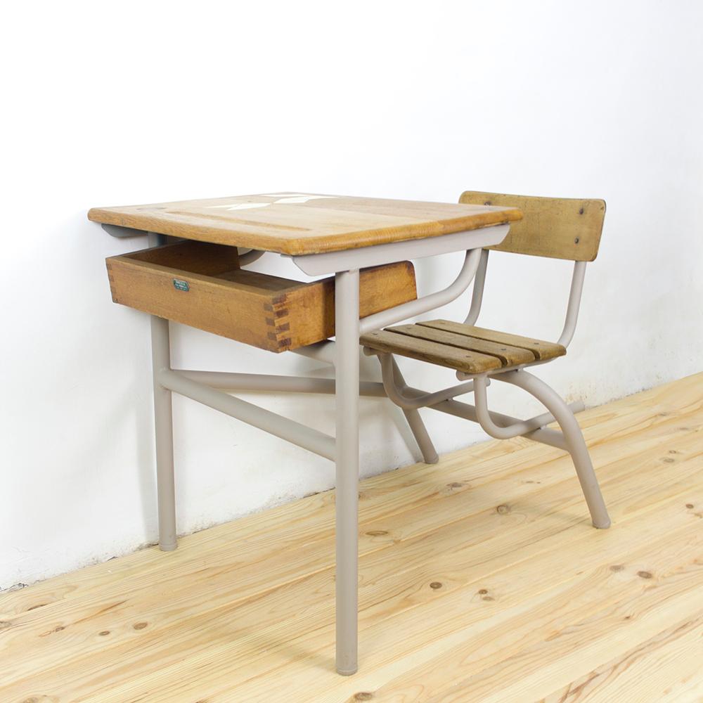 1950s School Bench from Amesco In Good Condition In Barcelona, Barcelona