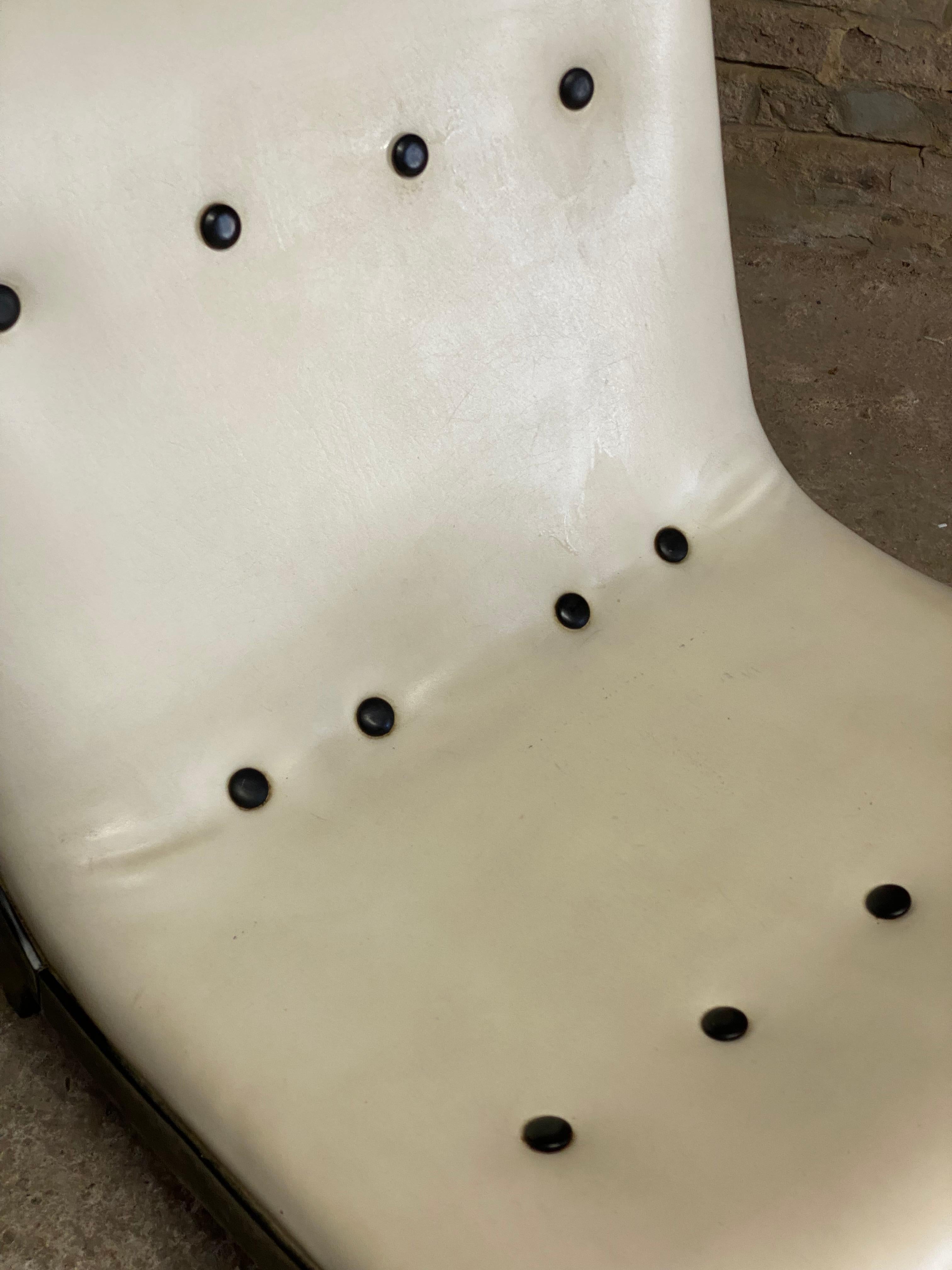 Upholstery 1950s Scoop Lounge Chair