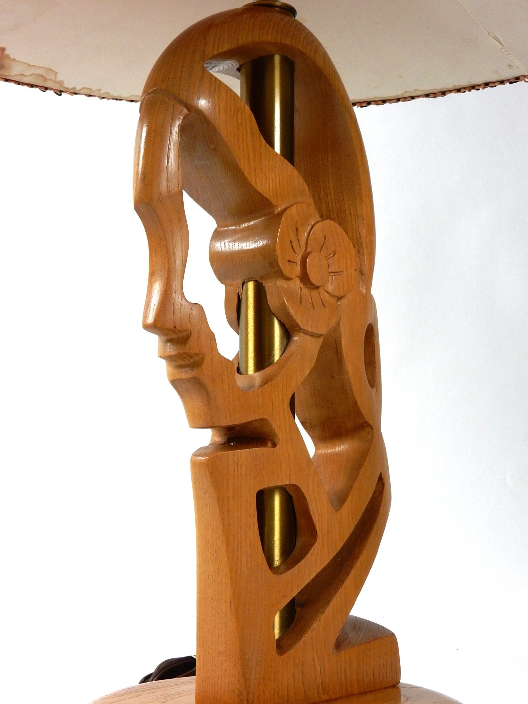 Mid-Century Modern 1950's Sculpted Oak Feminine Profile Table Lamp Hat Shade after Yasha Heifetz For Sale