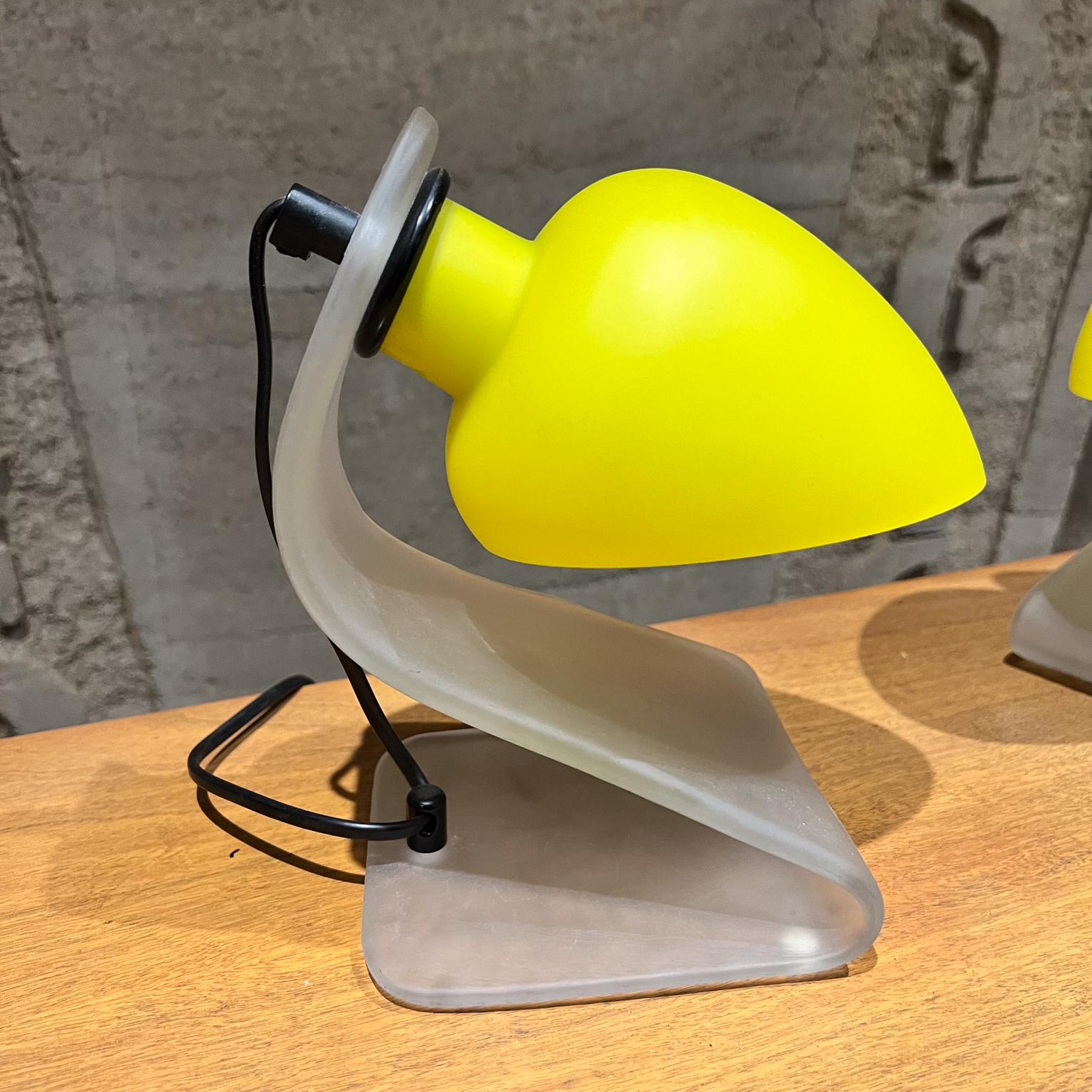 1950er Jahre Skulpturale Kunstglas Gelbe Italienische Tischlampen im Angebot 10