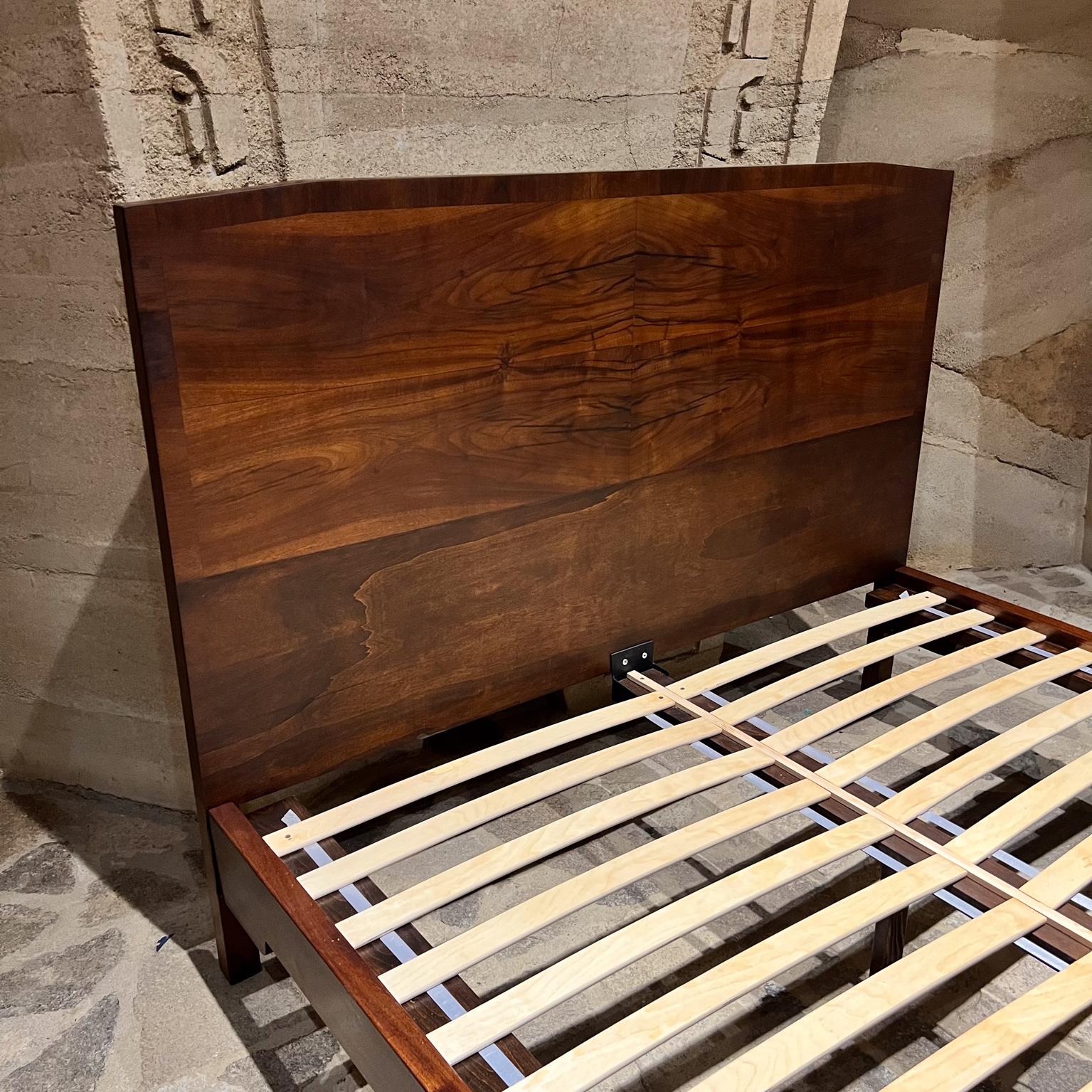 1950s Italian Exotic Wood Queen Bed Style Osvaldo Borsani For Sale 7