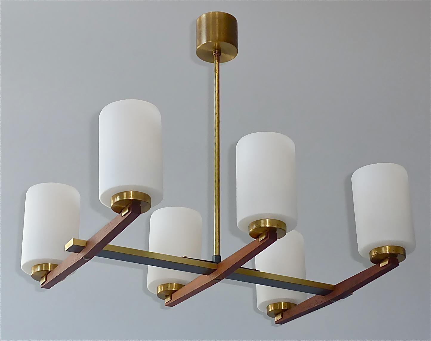 Cool sculptural six-light architect chandelier in the style of Stilnovo Italy and Angelo Lelii for Arredoluce. Signed with rest of remaining oval company label and manufactured by famous Kaiser Leuchten, Germany circa 1950s to 1960s. The timeless