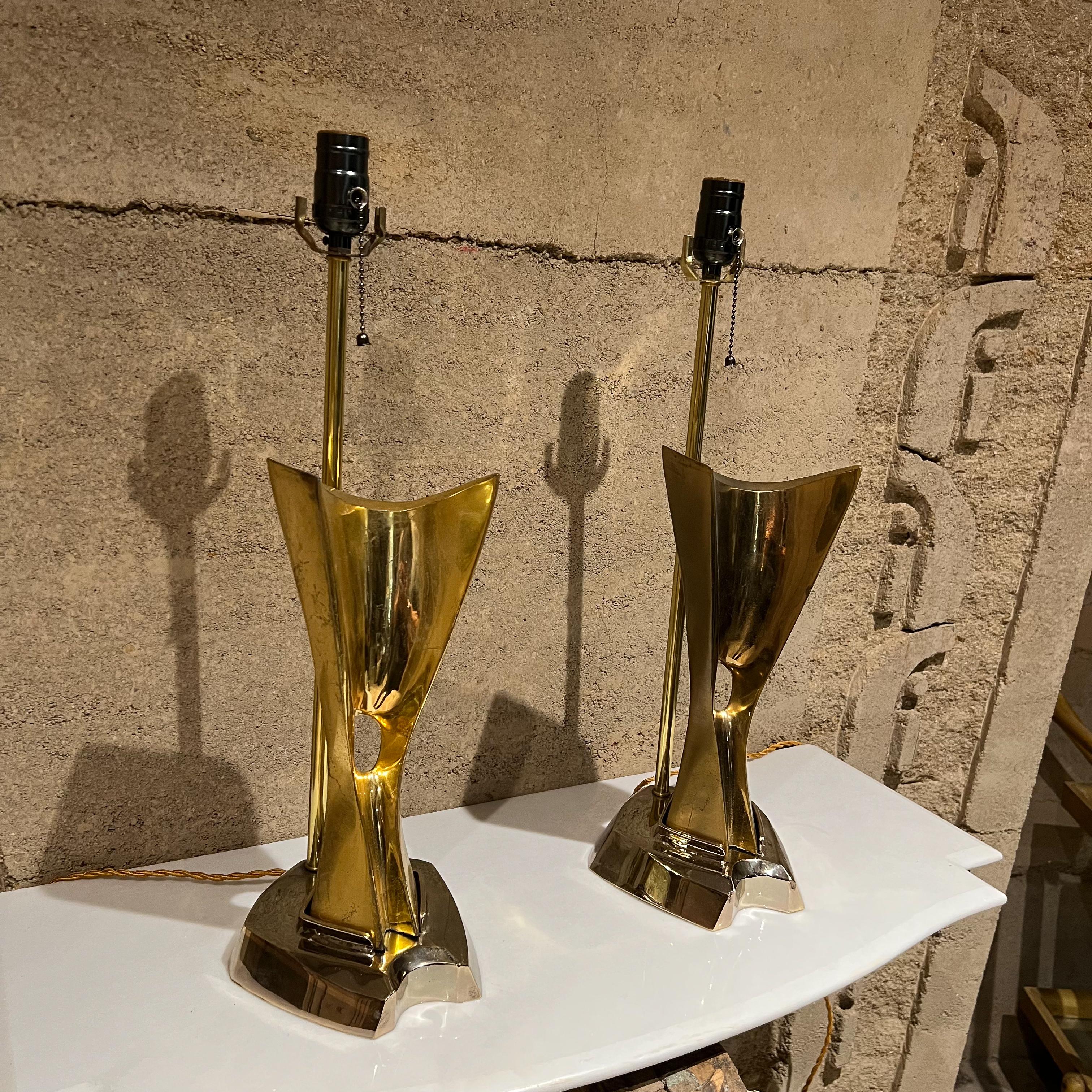 1980s Sculptural Pair of Table Lamps Brutalist Art Sculpture in Patinated Brass For Sale 9
