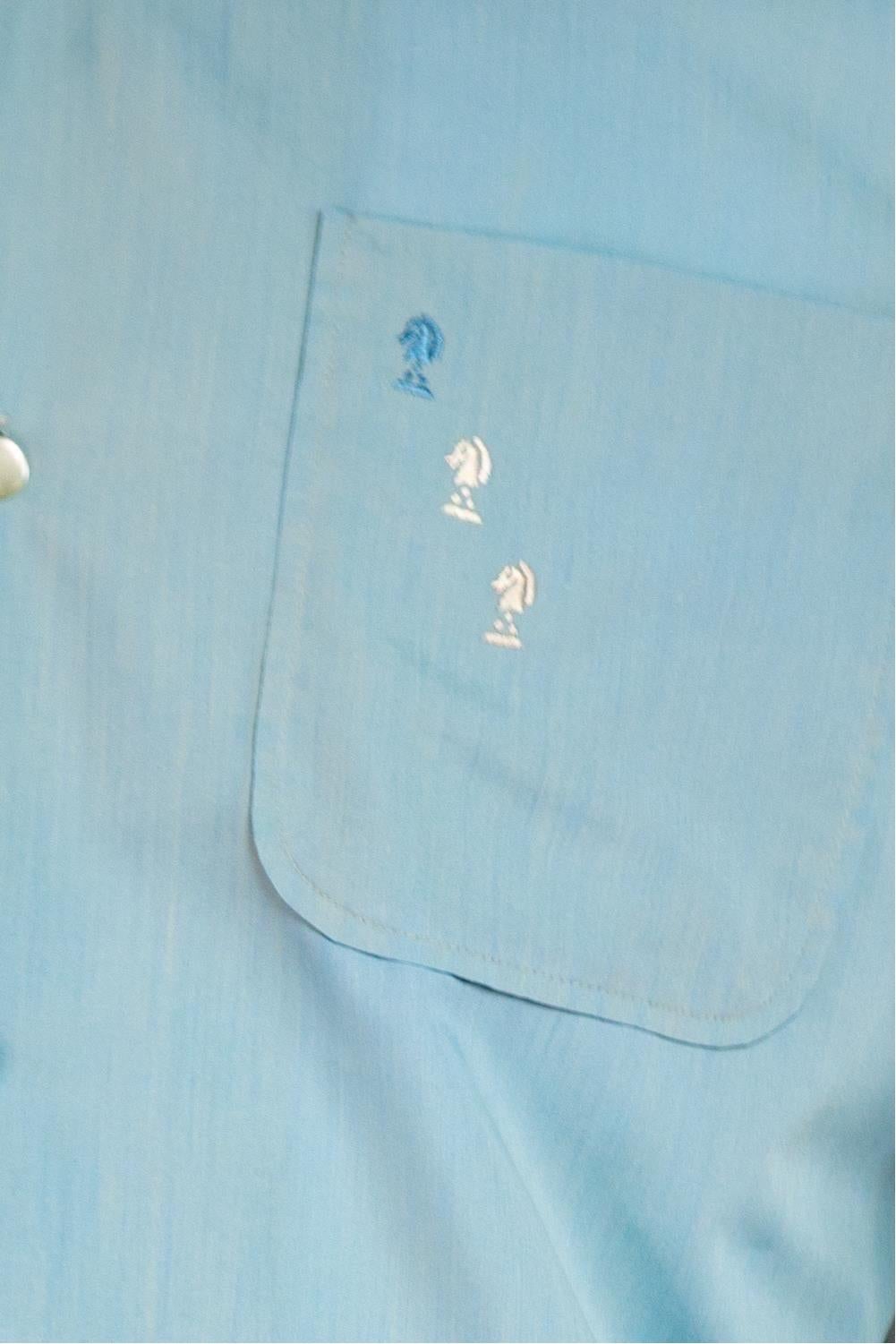1950S Seafoam Green Baumwollmischung Herrenhemd mit langen Ärmeln und Hand-Stickerei im Angebot 6