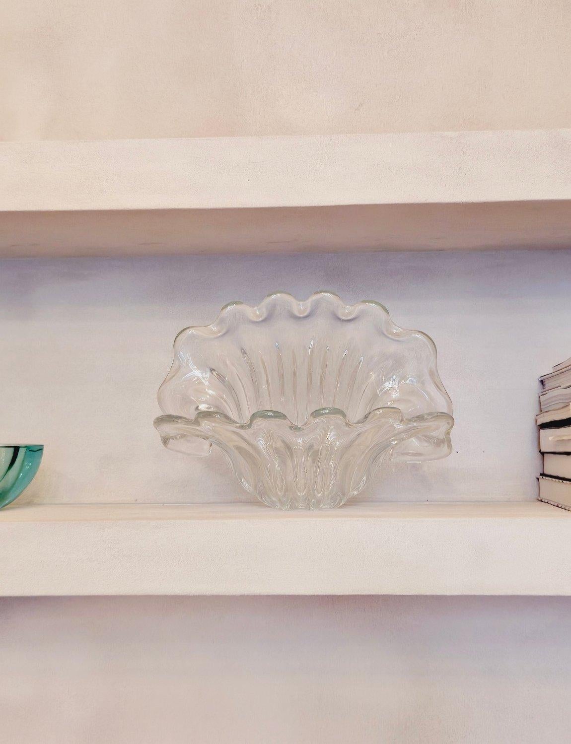 Mid-20th Century 1950s Seguso Giant Murano Glass Shell Vase