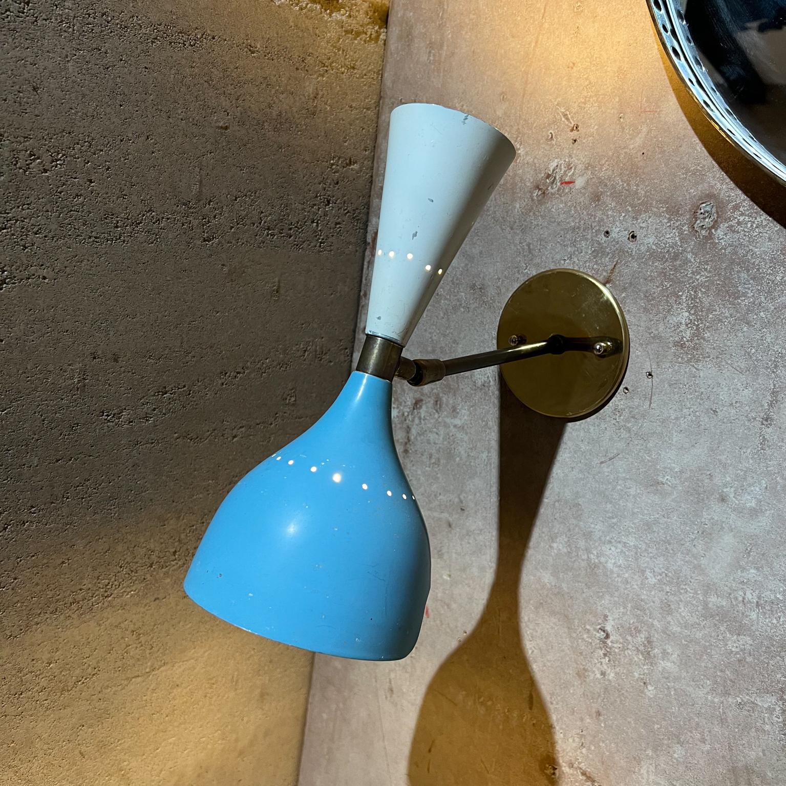 1950s Sensational Stilnovo Wall Sconces Double Cone Blue and White + Brass Italy In Good Condition In Chula Vista, CA