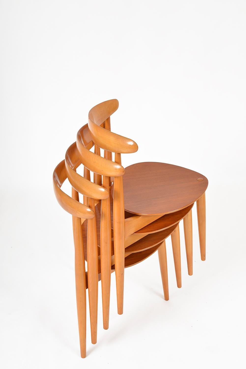 Mid-Century Modern 1950s Set 4 FH4103 Heart Dining Chairs by Hans Wegner for Fritz Hansen Denmark  en vente