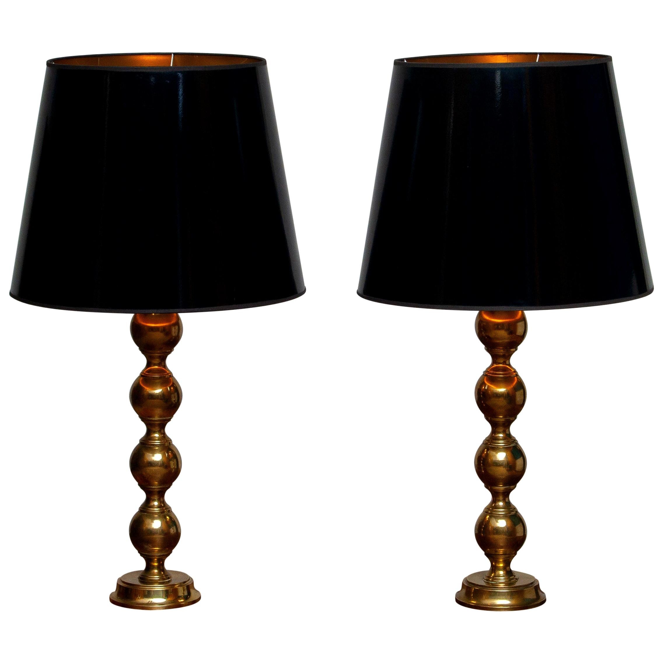 1950s, Set Brass Spherical Extra Large Swedish Table Lamps with Black Shades In Good Condition In Silvolde, Gelderland