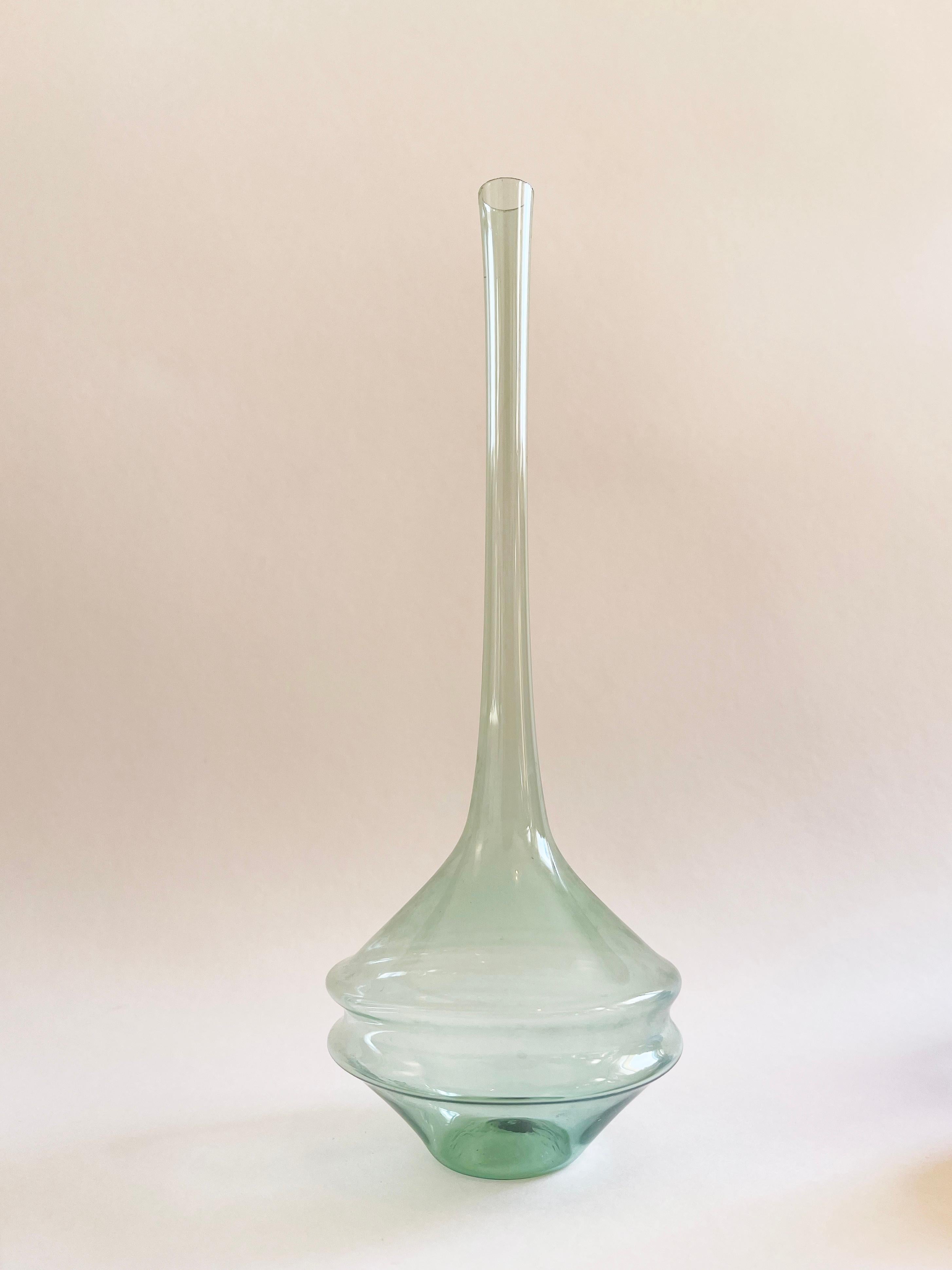20th Century 1950s Set of 4 delicate Glass Vases by Albin Schaedel, GDR – East Germany For Sale