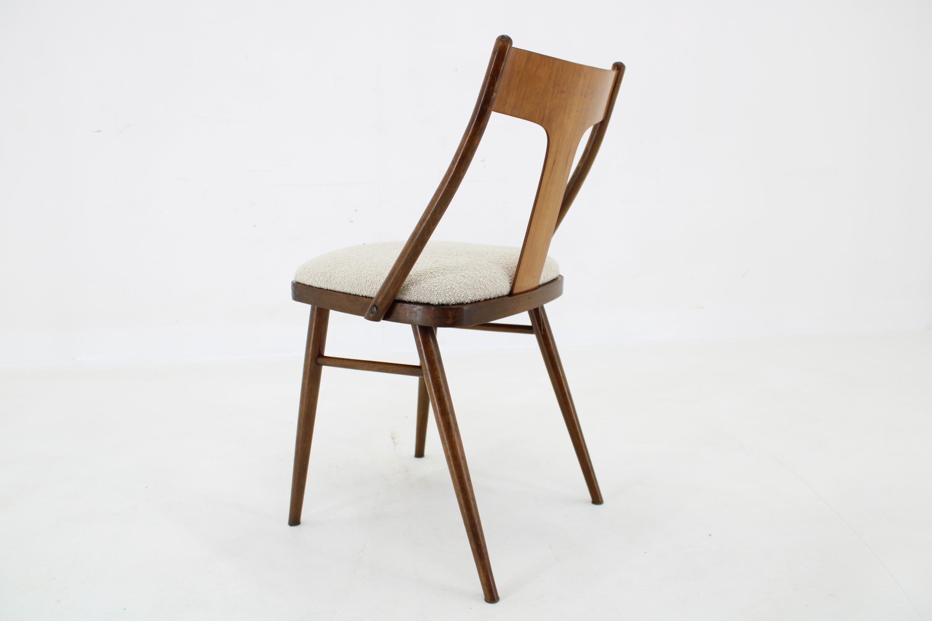 1950s Set of 4 Dining Chairs in Walnut Finish, Czechoslovakia  For Sale 1