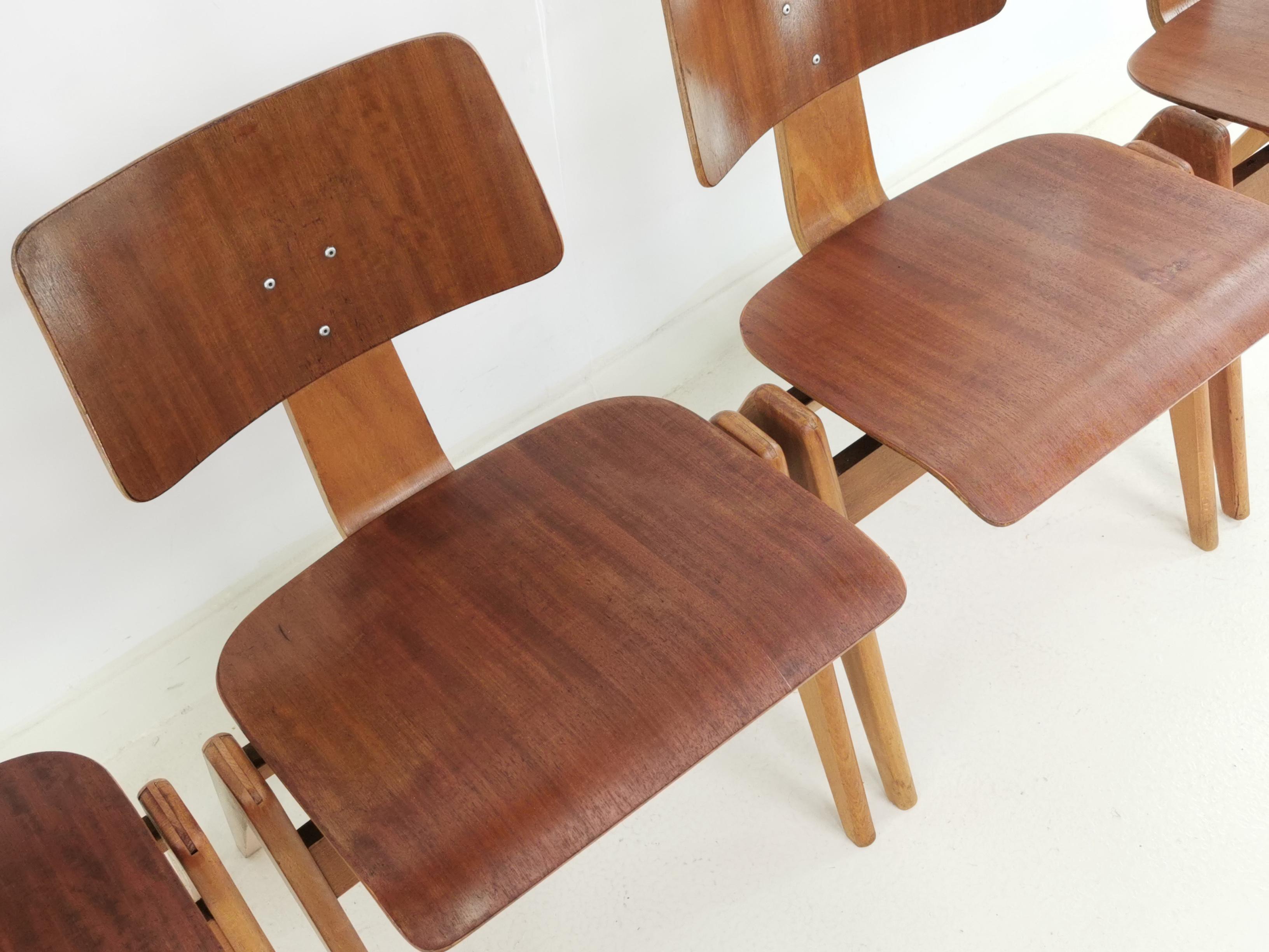 Bentwood 1950’s Set of 4 Robin Day Hillestak Dining Chairs for Hille