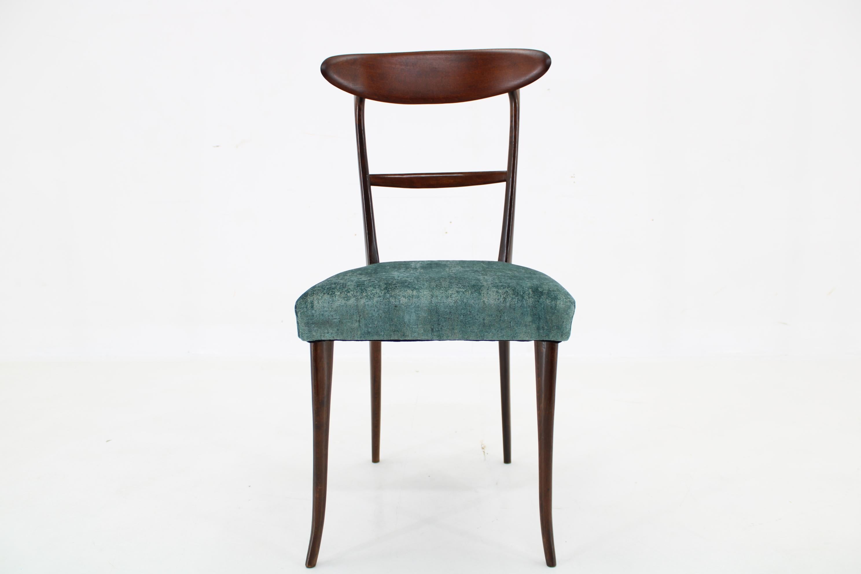 1950er Satz von 6 Esszimmerstühlen im Ico Parisi Stil, restauriert (Italienisch) im Angebot