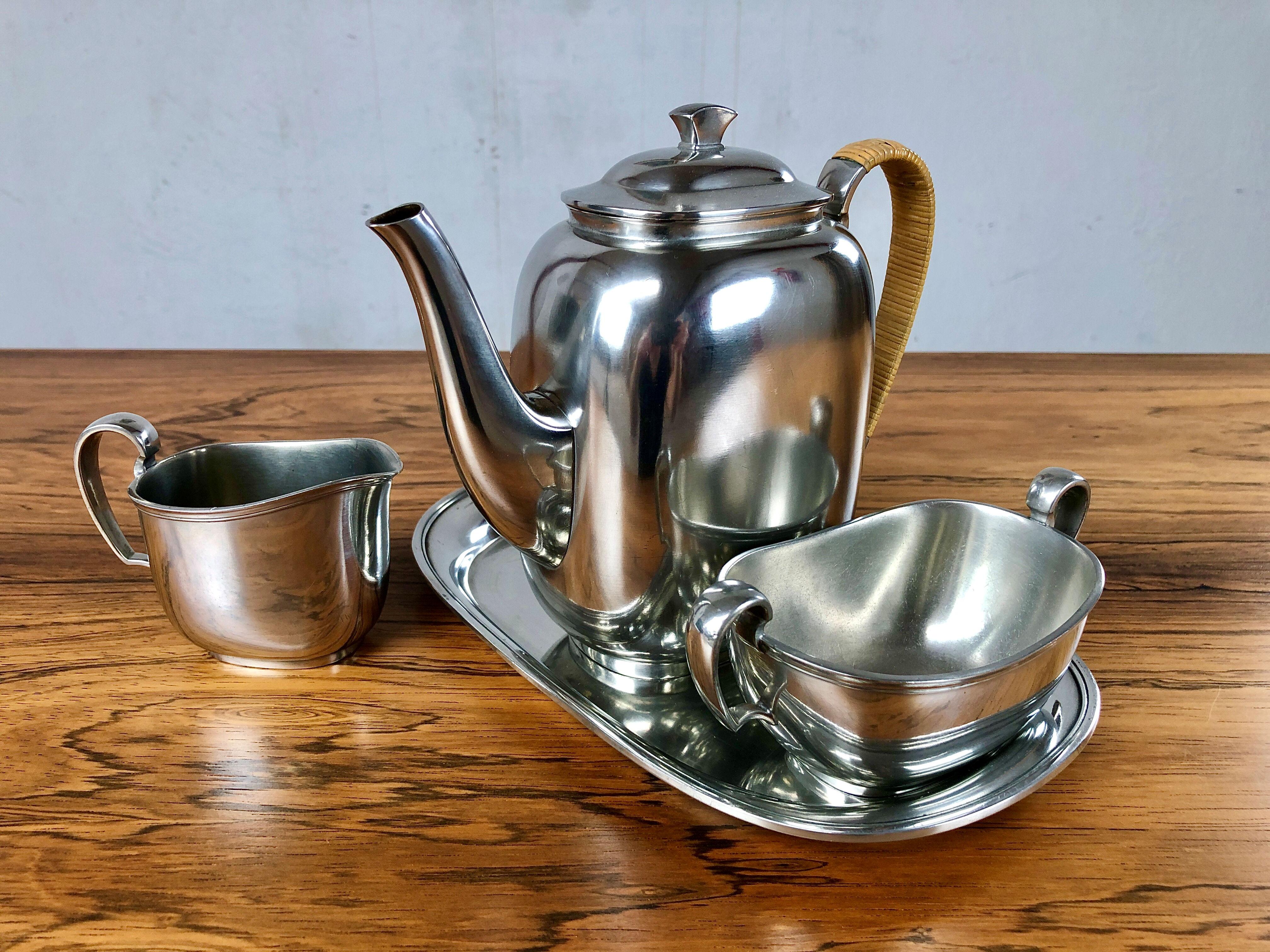 1950s Set of Danish Just Andersen Pewter Coffee Service In Good Condition For Sale In Knebel, DK