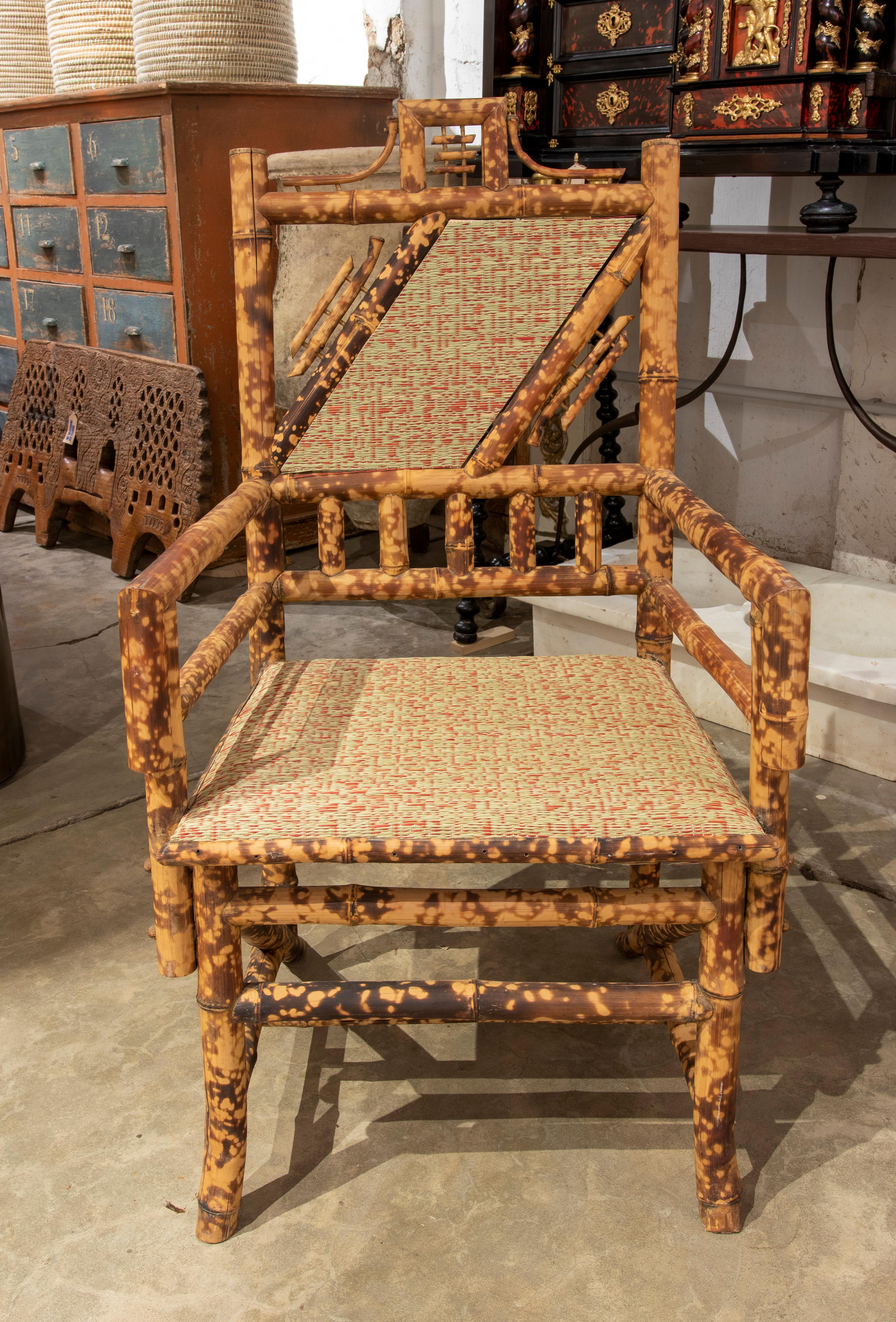 fauteuil en raphia