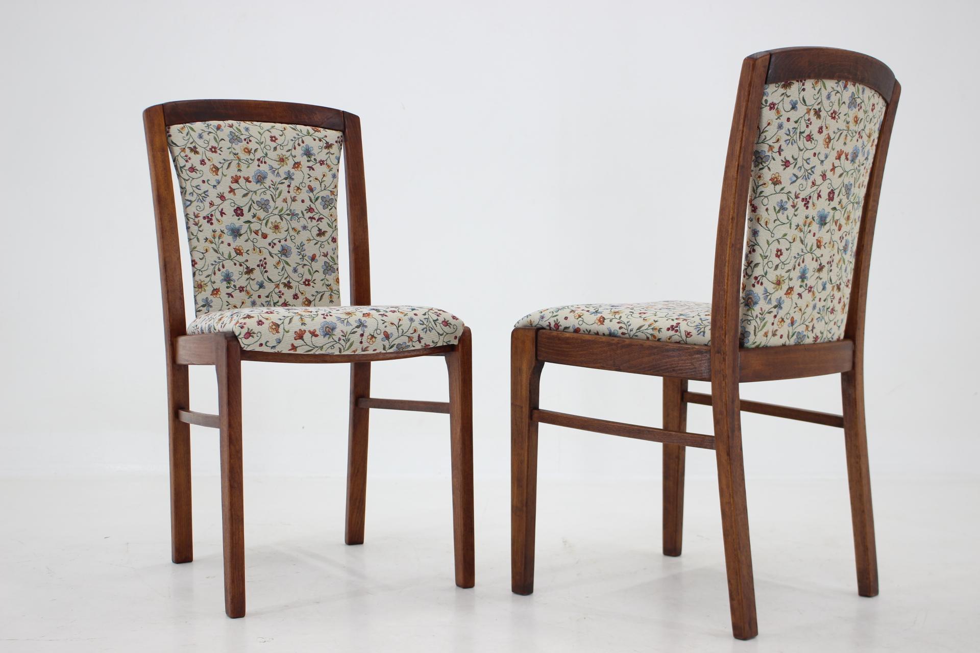 1950s Set of Four Beech Dining Chair, Czechoslovakia For Sale 1