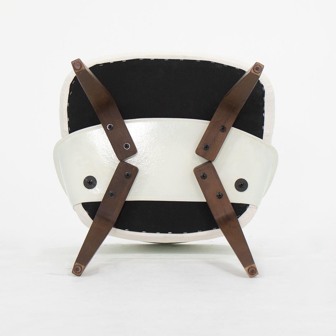 1950er Satz von vier armlosen Chefsesseln mit Beinen von Eero Saarinen für Knoll (Moderne) im Angebot